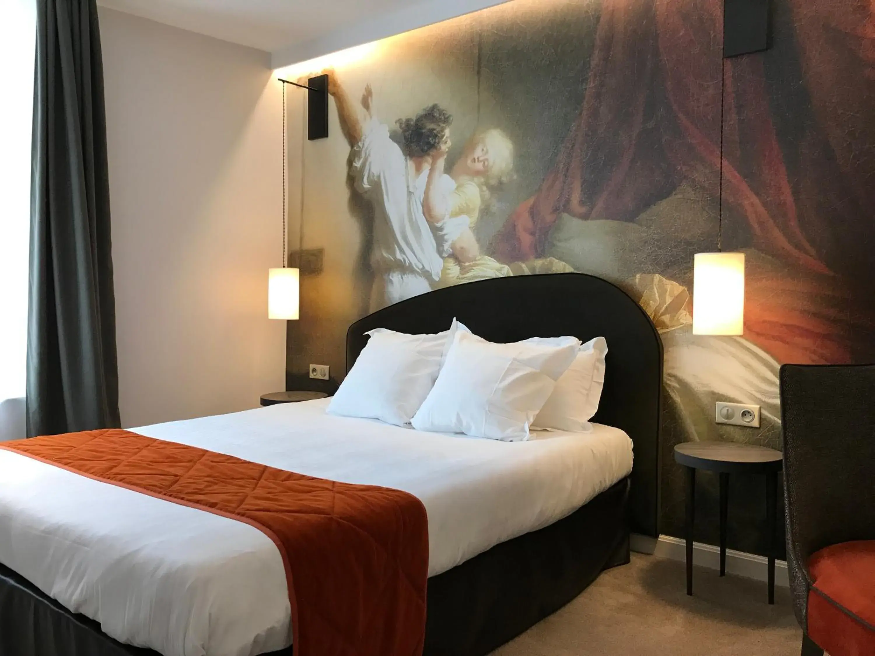 Bedroom, Bed in Hotel De Guise Nancy Vieille Ville