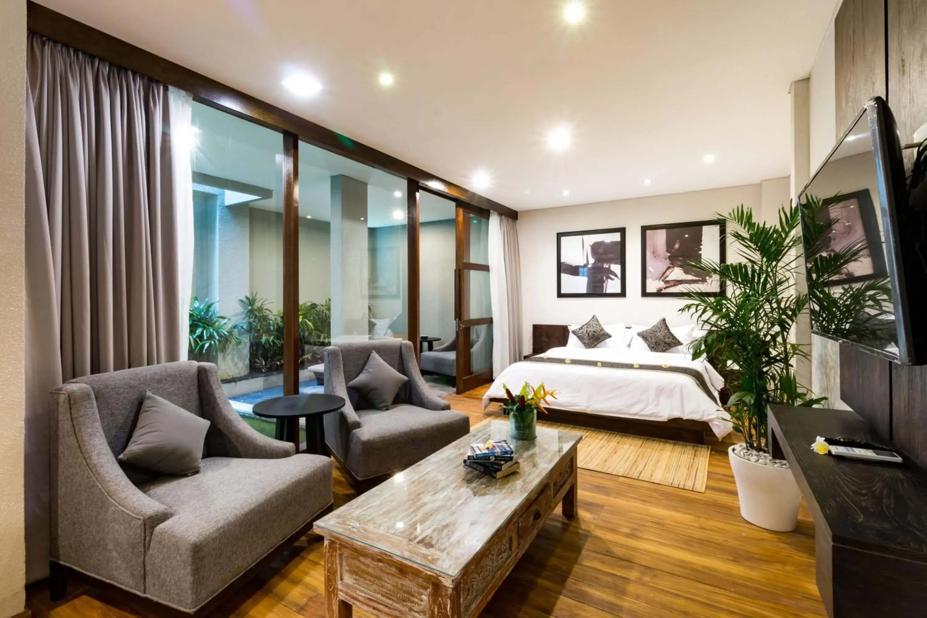 Living room, Seating Area in Aleesha Villas and Suites