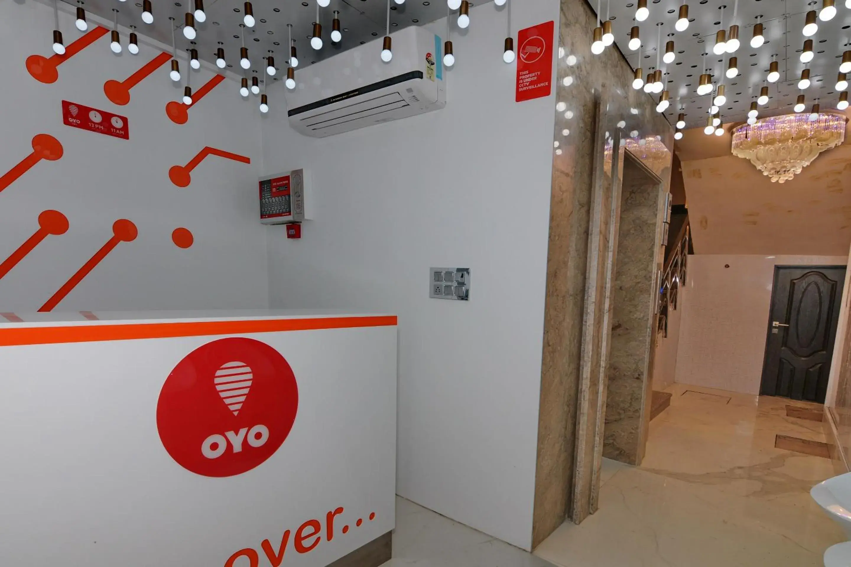 Lobby or reception in OYO Flagship Flyover Inn