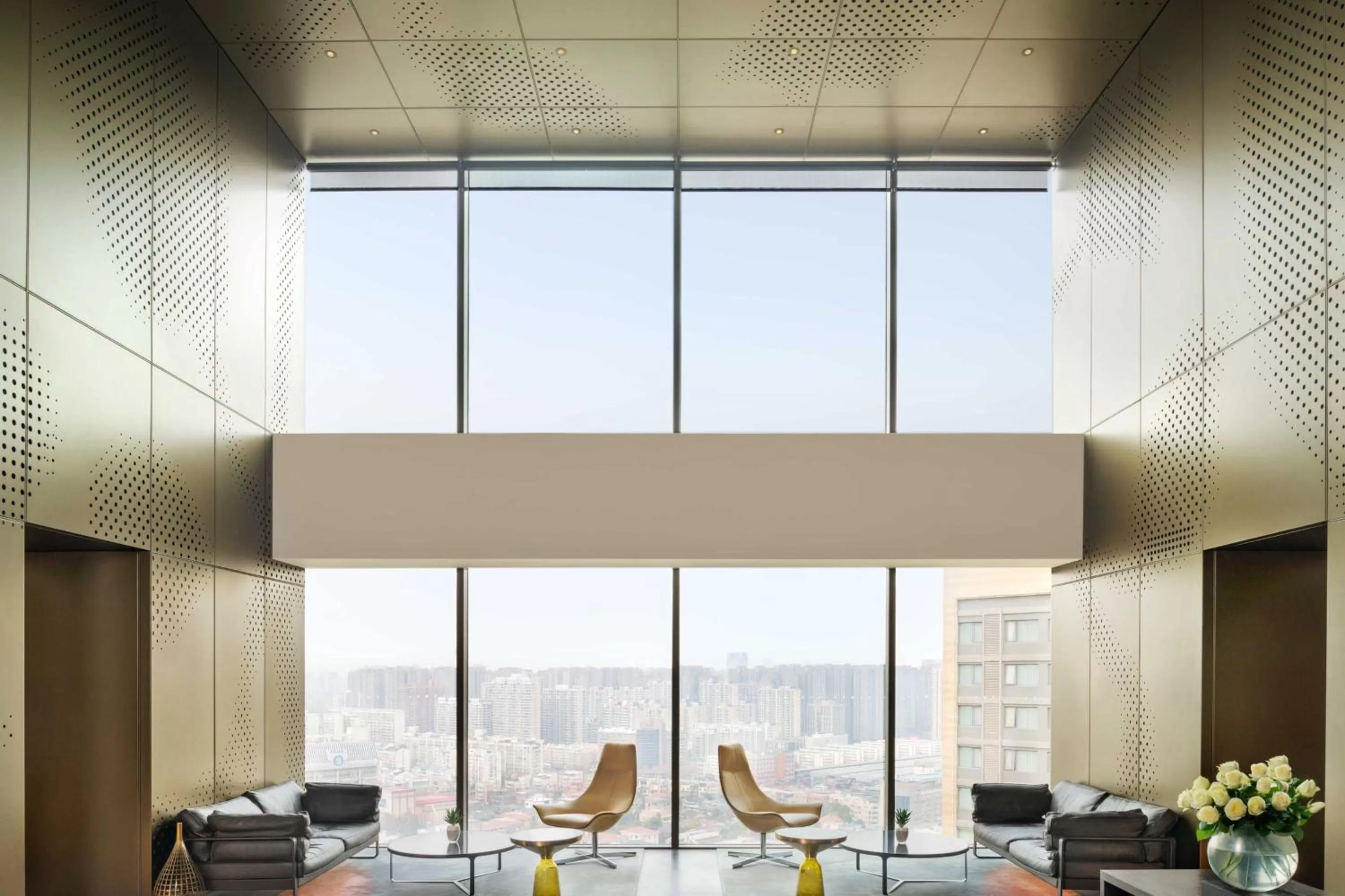 Lounge or bar in Le Meridien Zhengzhou