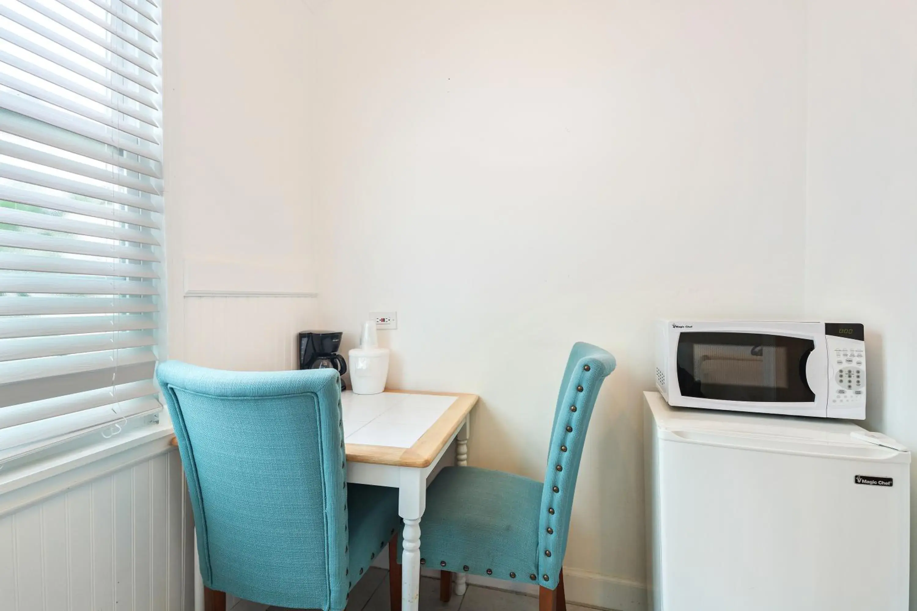 Kitchen/Kitchenette in Wicker Guesthouse