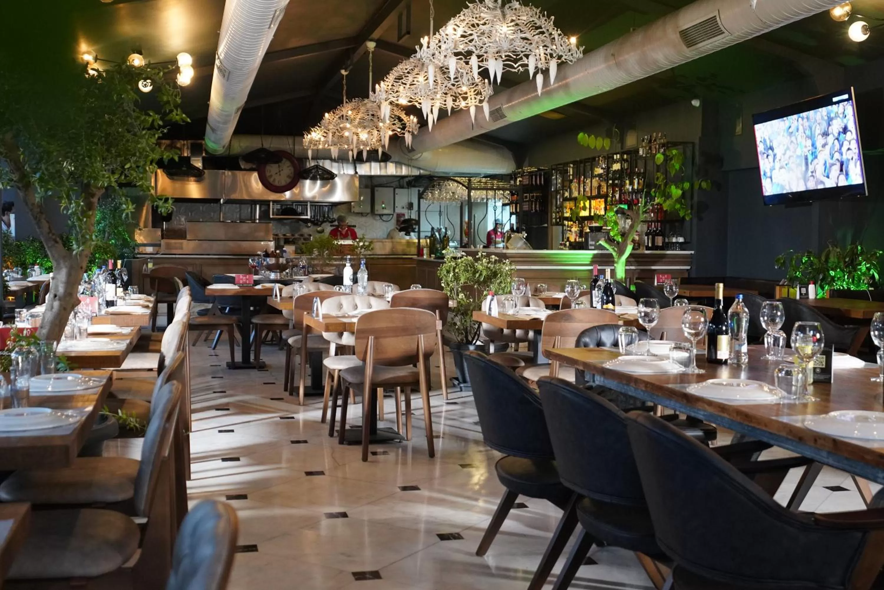 Restaurant/places to eat in Pierre Loti Hotel Old City- Special Category