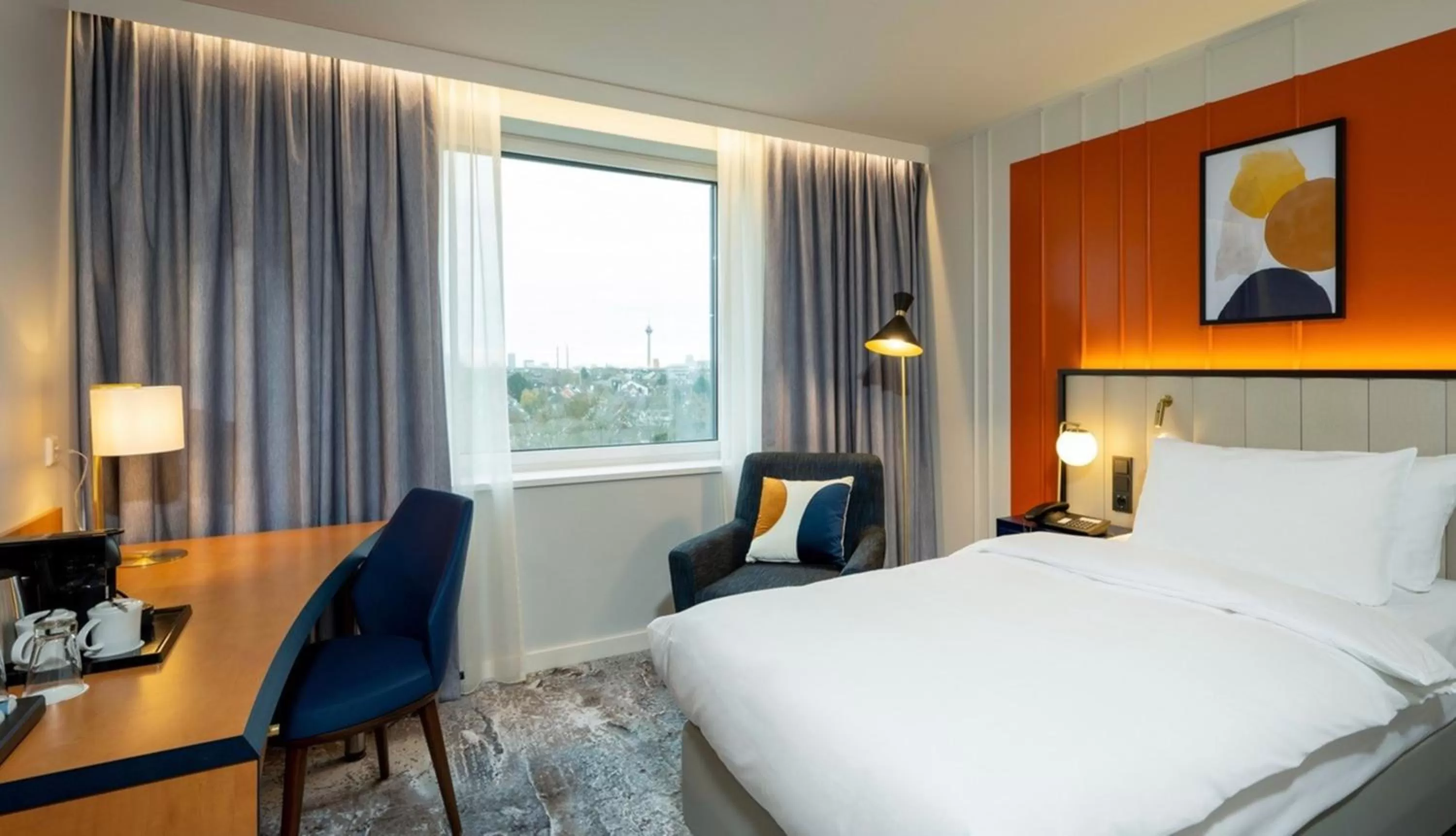 Photo of the whole room, Bed in voco Dusseldorf Seestern by IHG