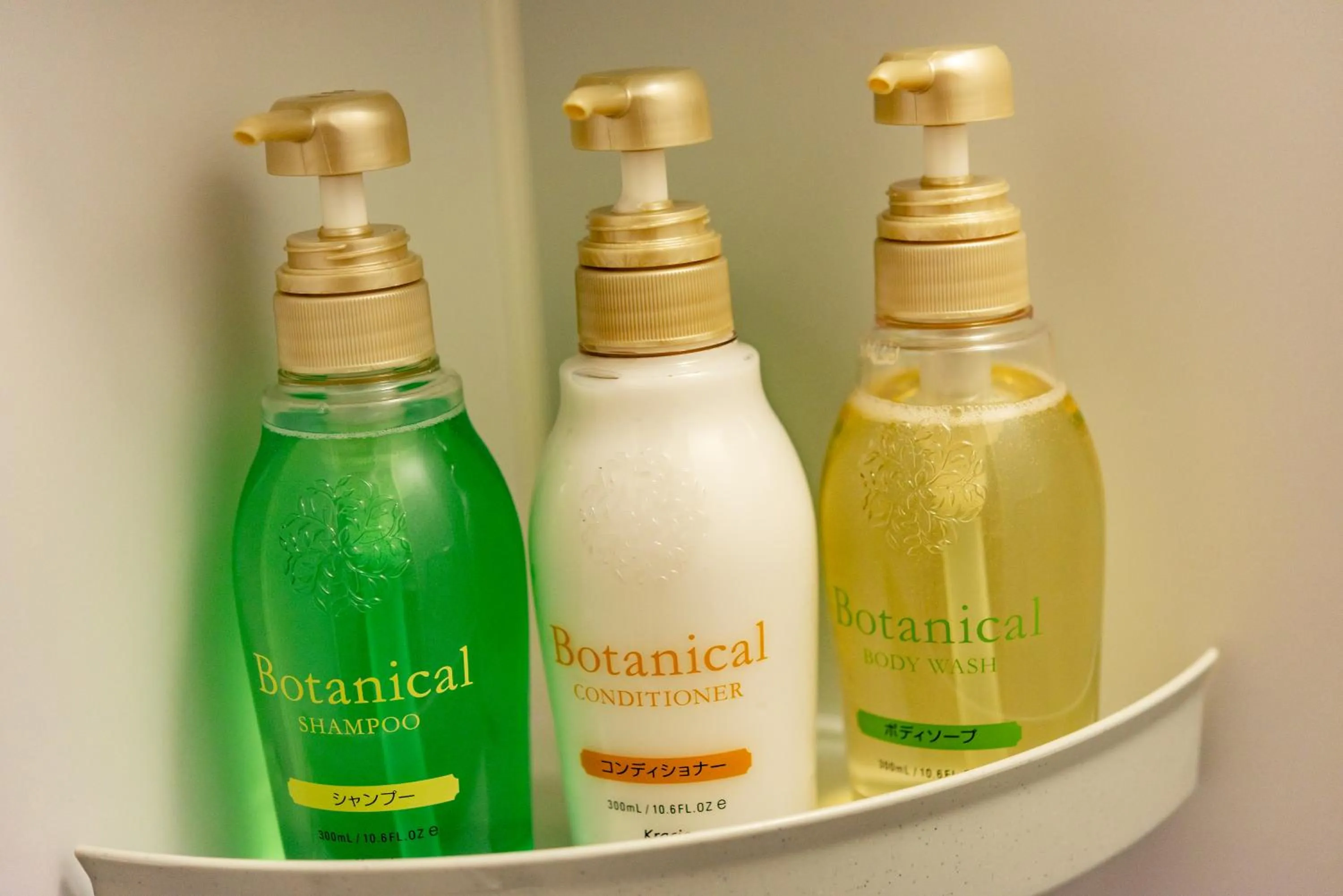 Shower in plat hostel keikyu sapporo sky