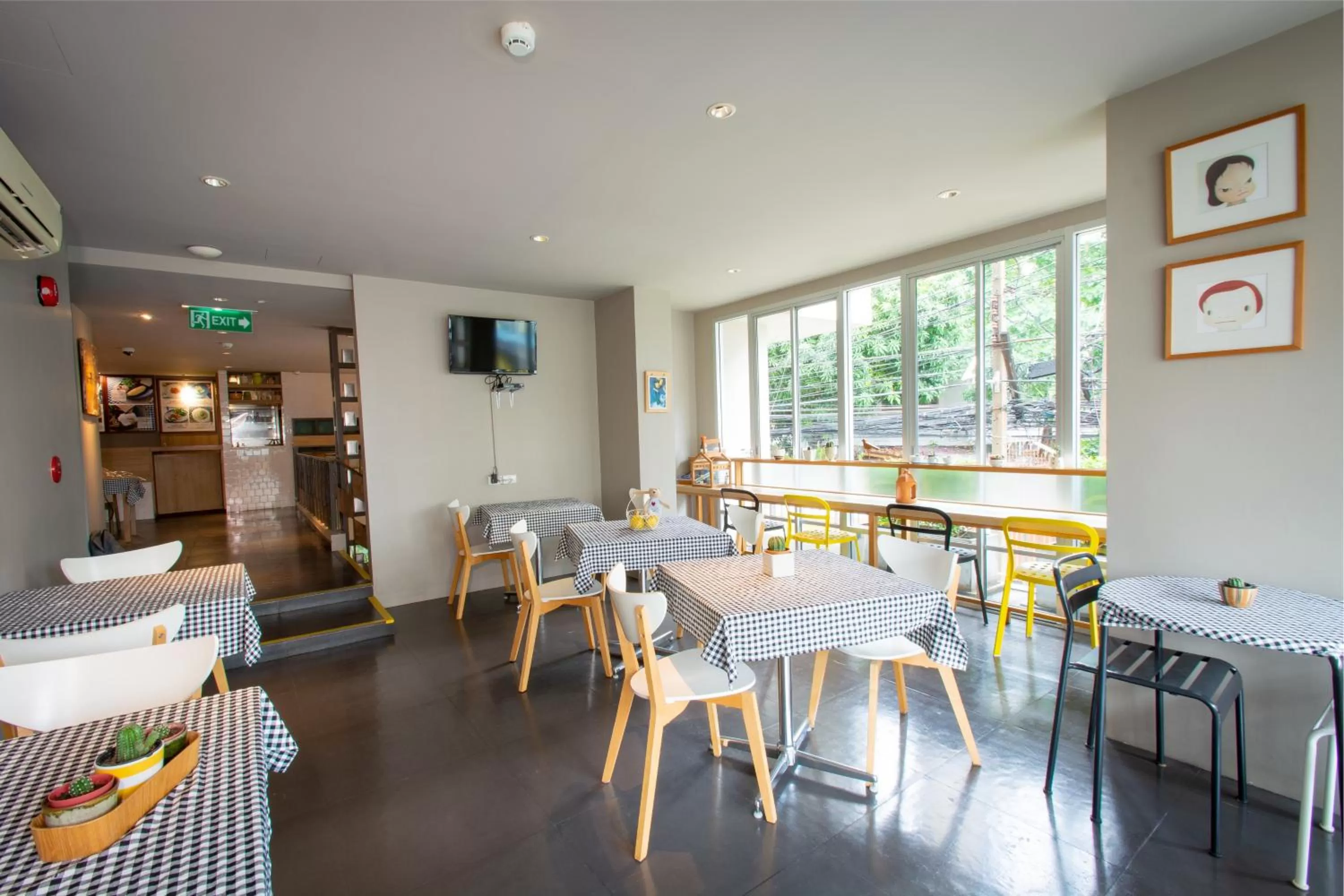 Restaurant/places to eat in Lemontea Hotel Bangkok