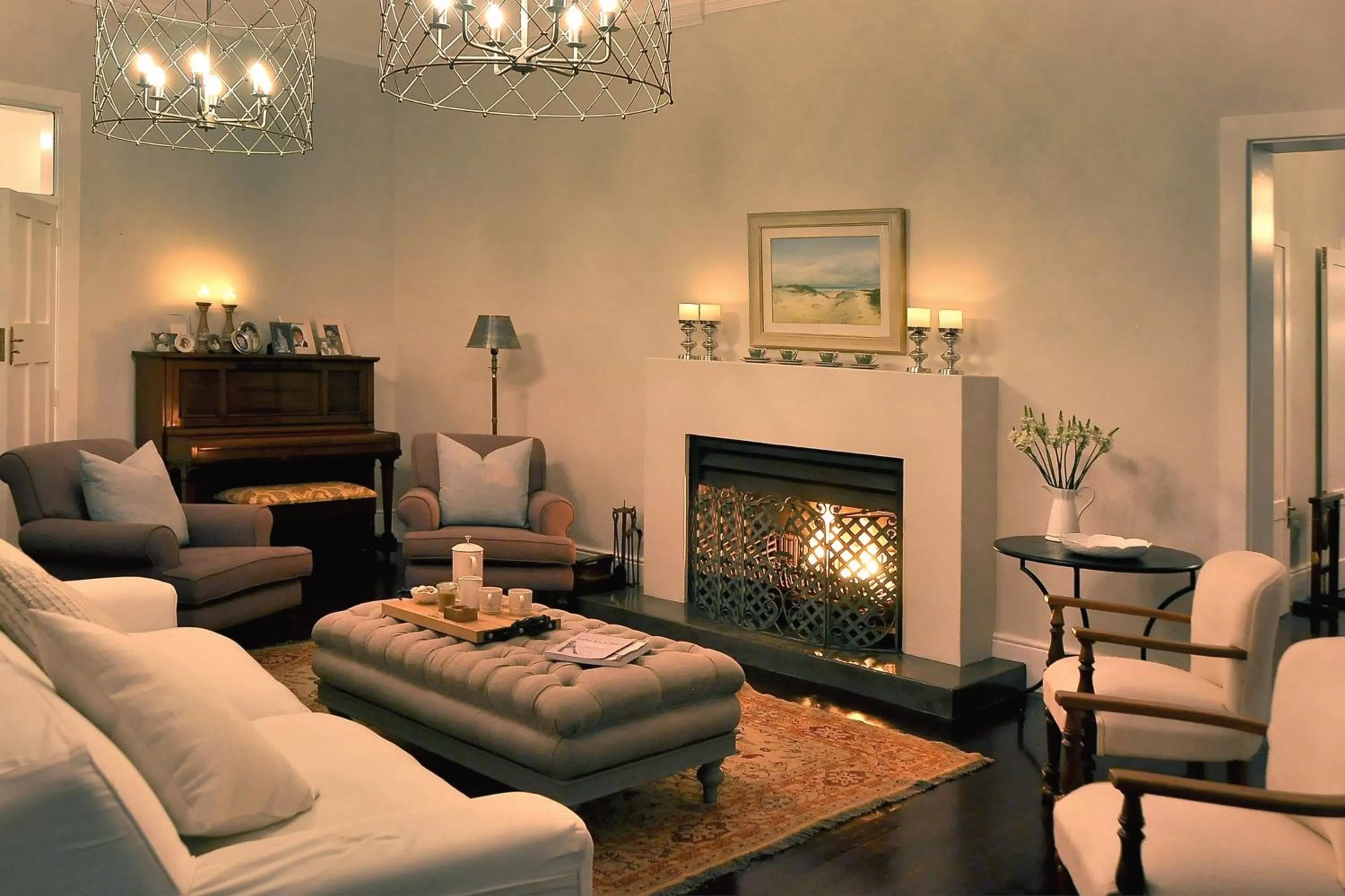 Communal lounge/ TV room in Torburnlea Homestead Luxury Accommodation