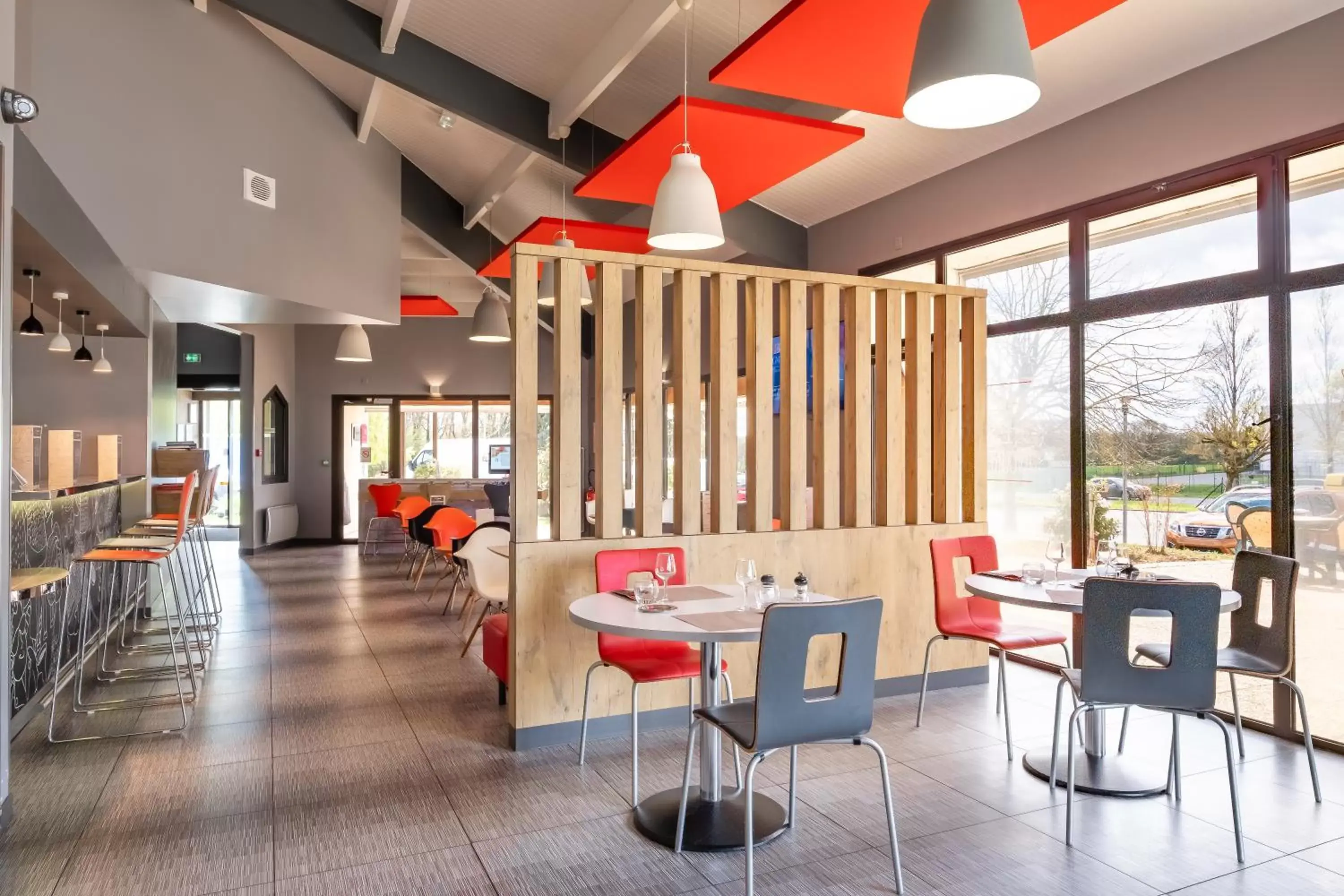 Restaurant/Places to Eat in ibis Amboise