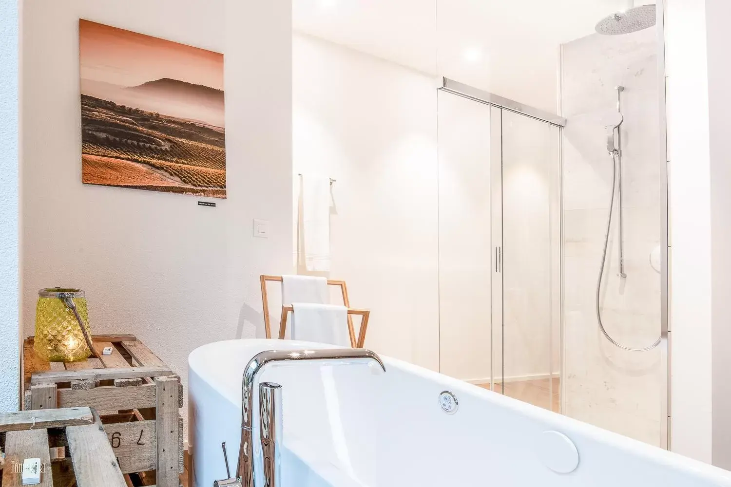 Bath, Bathroom in Landhotel Hirschen Swiss Quality