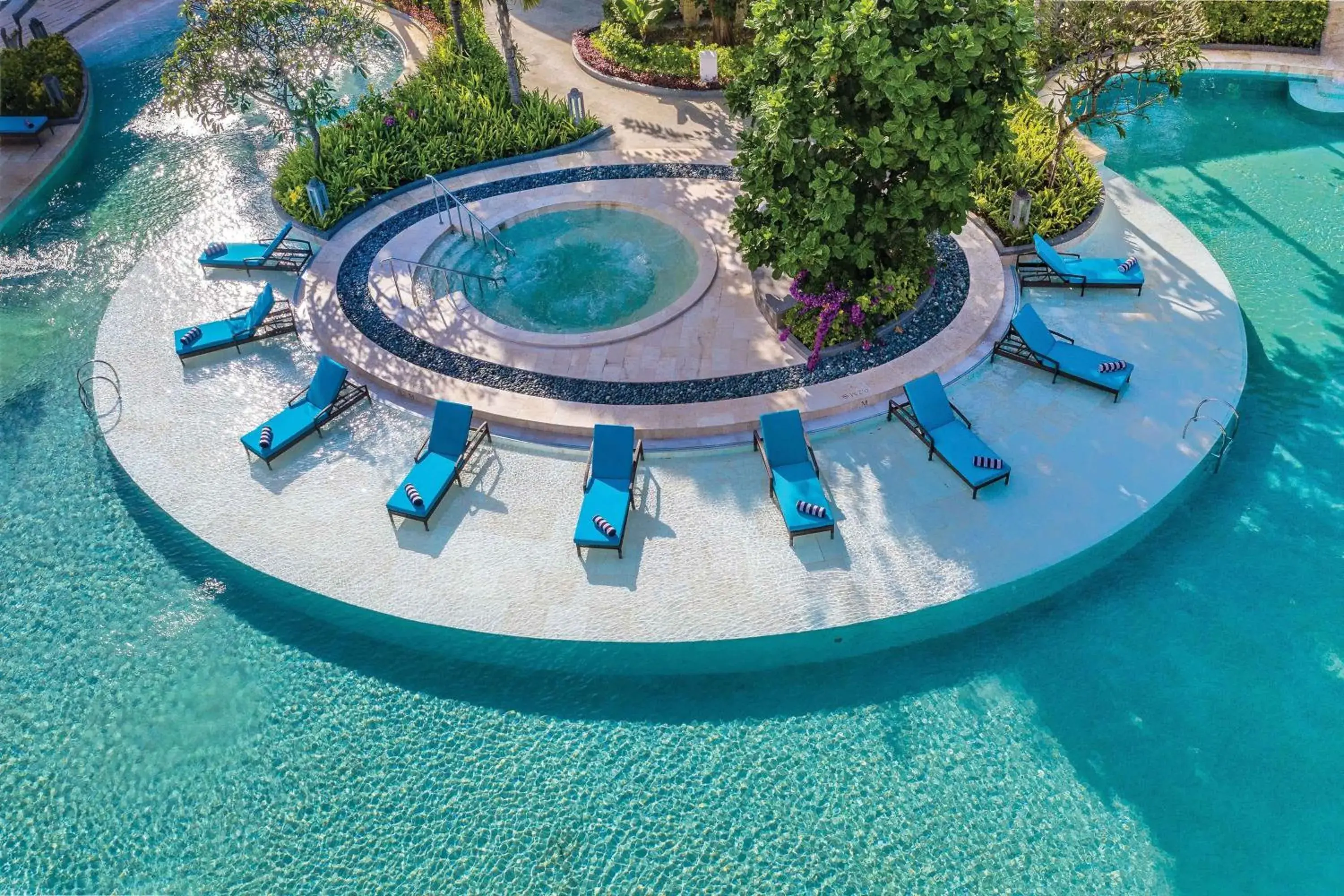 Swimming pool, Bird's-eye View in Marriott's Bali Nusa Dua Gardens