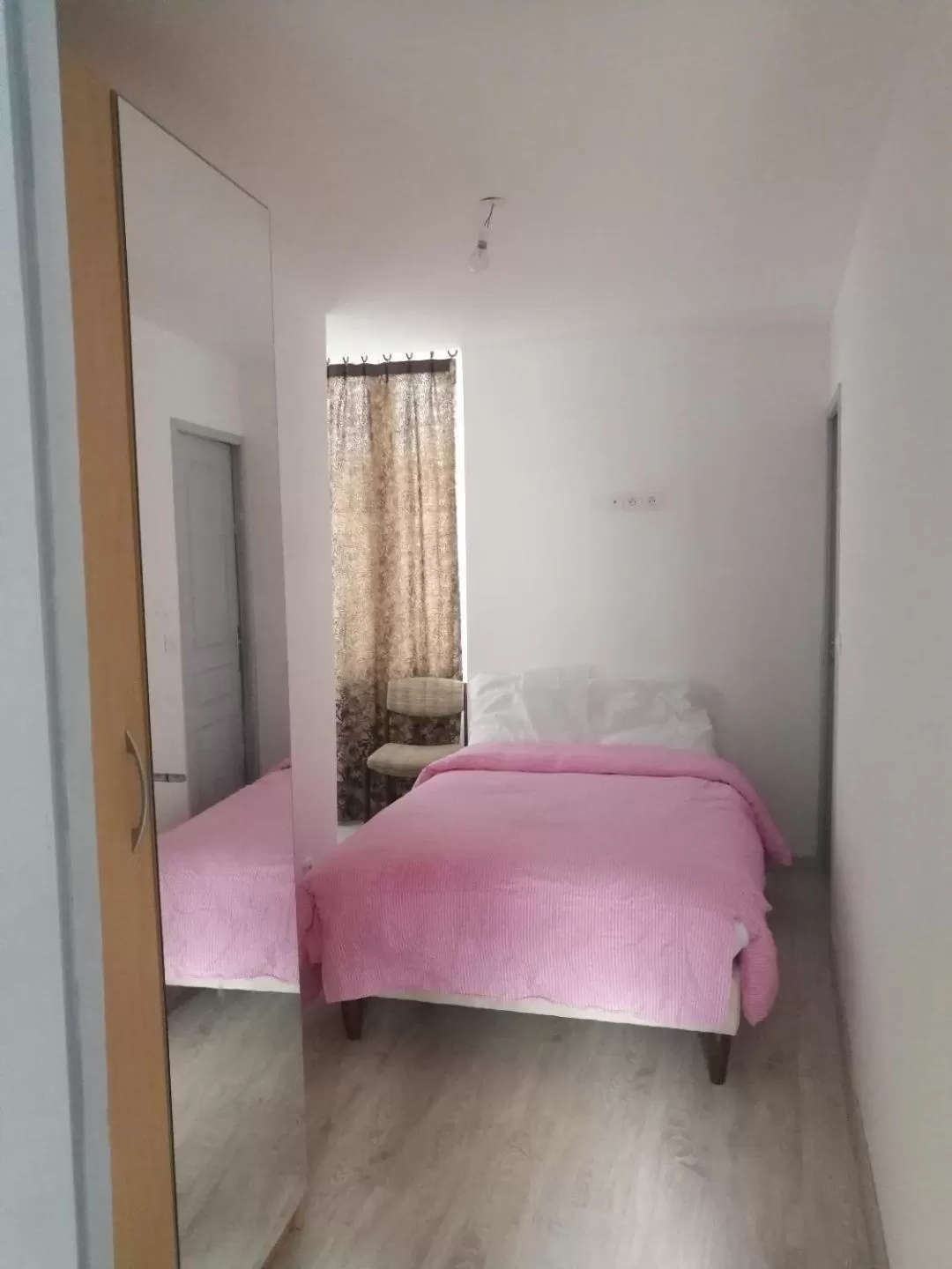 Bed in Saint-Chamond