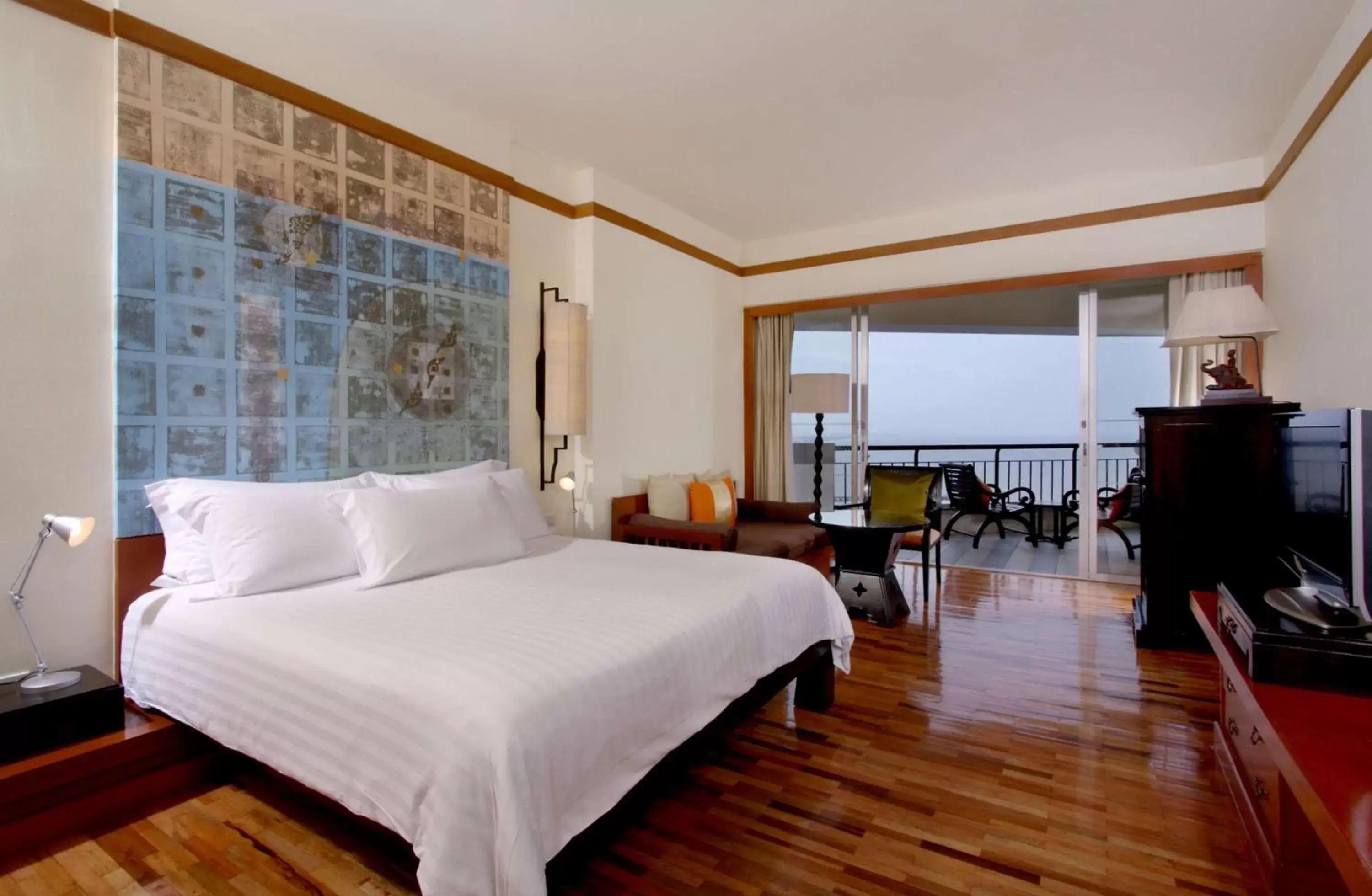 Bed in Hilton Hua Hin Resort & Spa