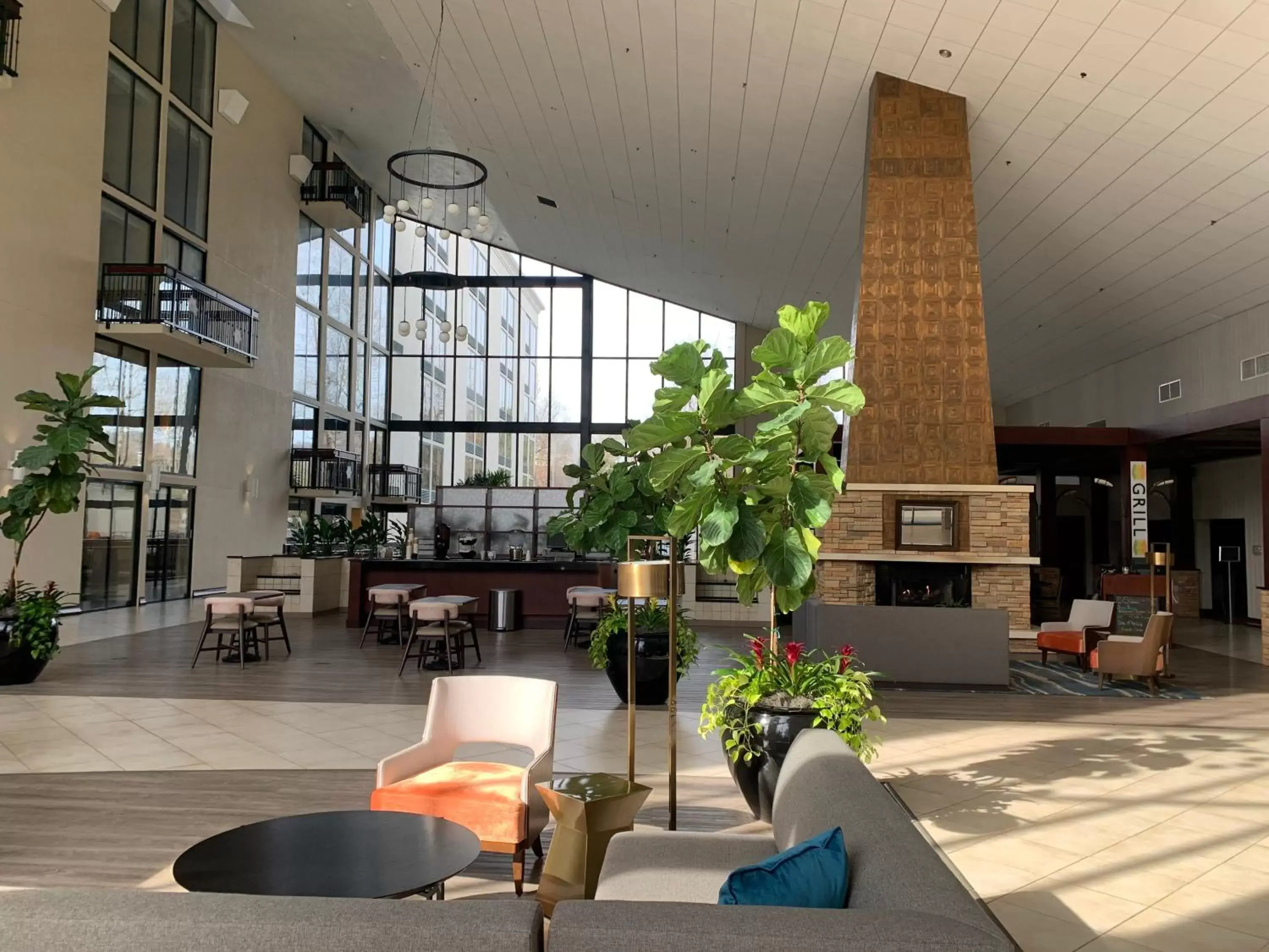 Property building in Holiday Inn Asheville - Biltmore West by IHG Property building in Holiday Inn Asheville - Biltmore West by IHG