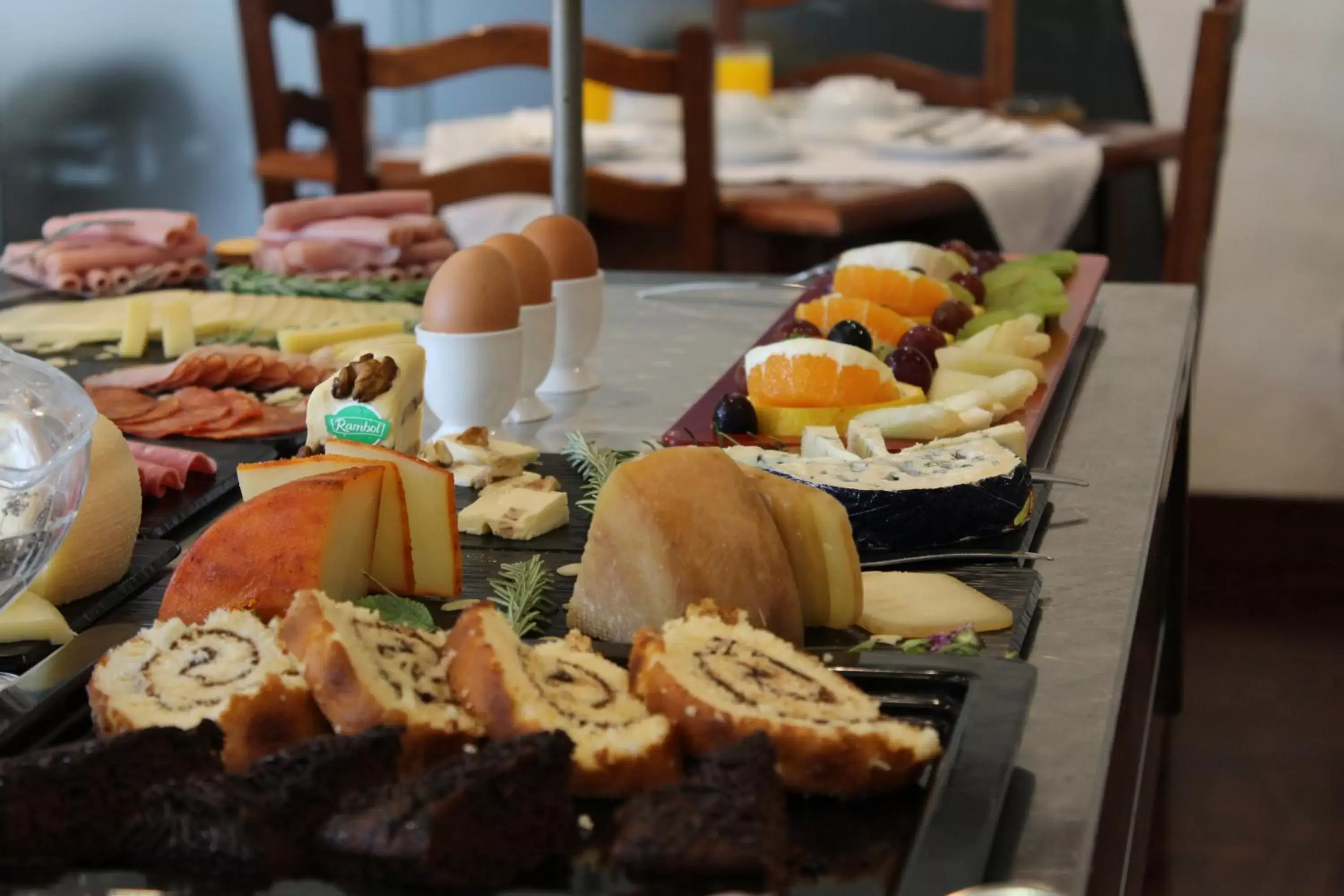 Continental breakfast in Hotel Santo Antonio Da Baia