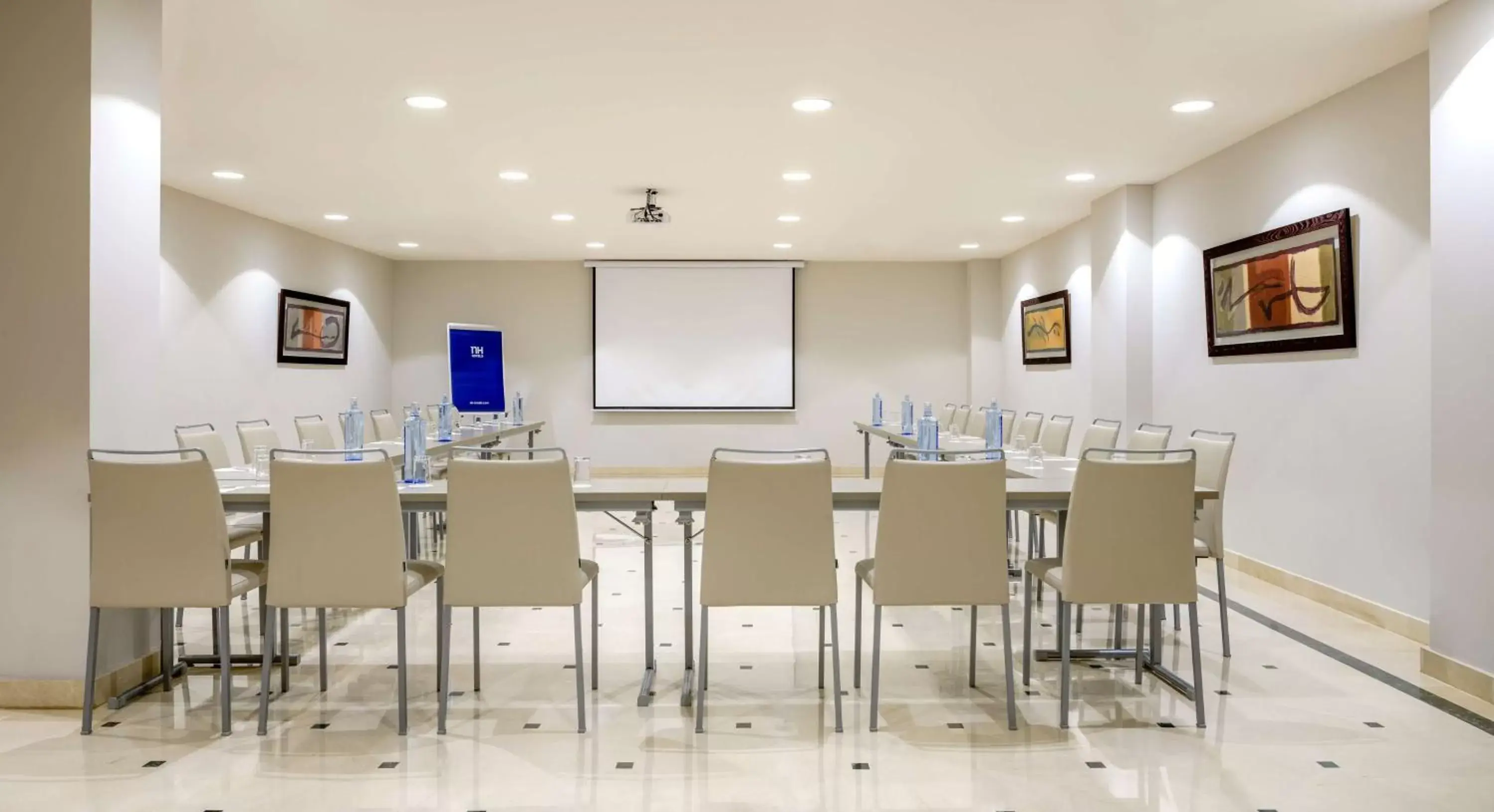 Meeting/conference room in NH Marbella