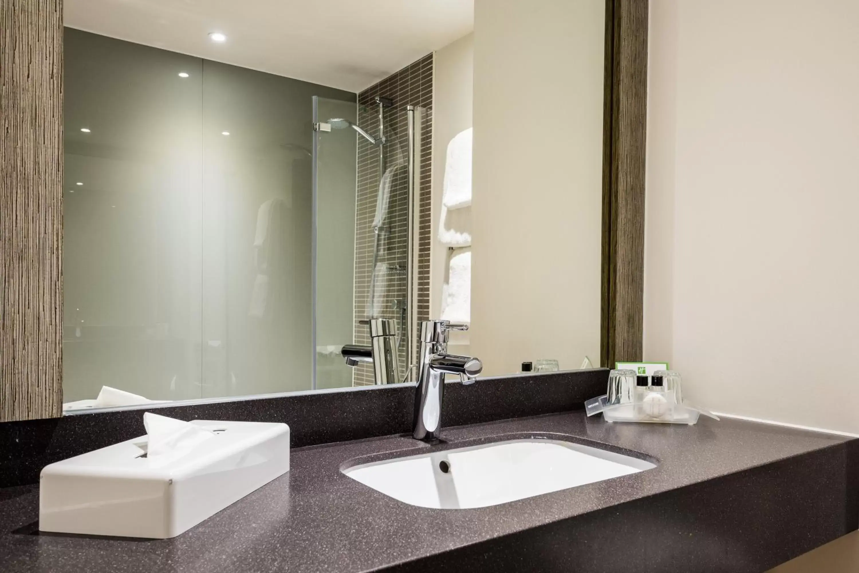 Photo of the whole room, Bathroom in Holiday Inn Chester South, an IHG Hotel