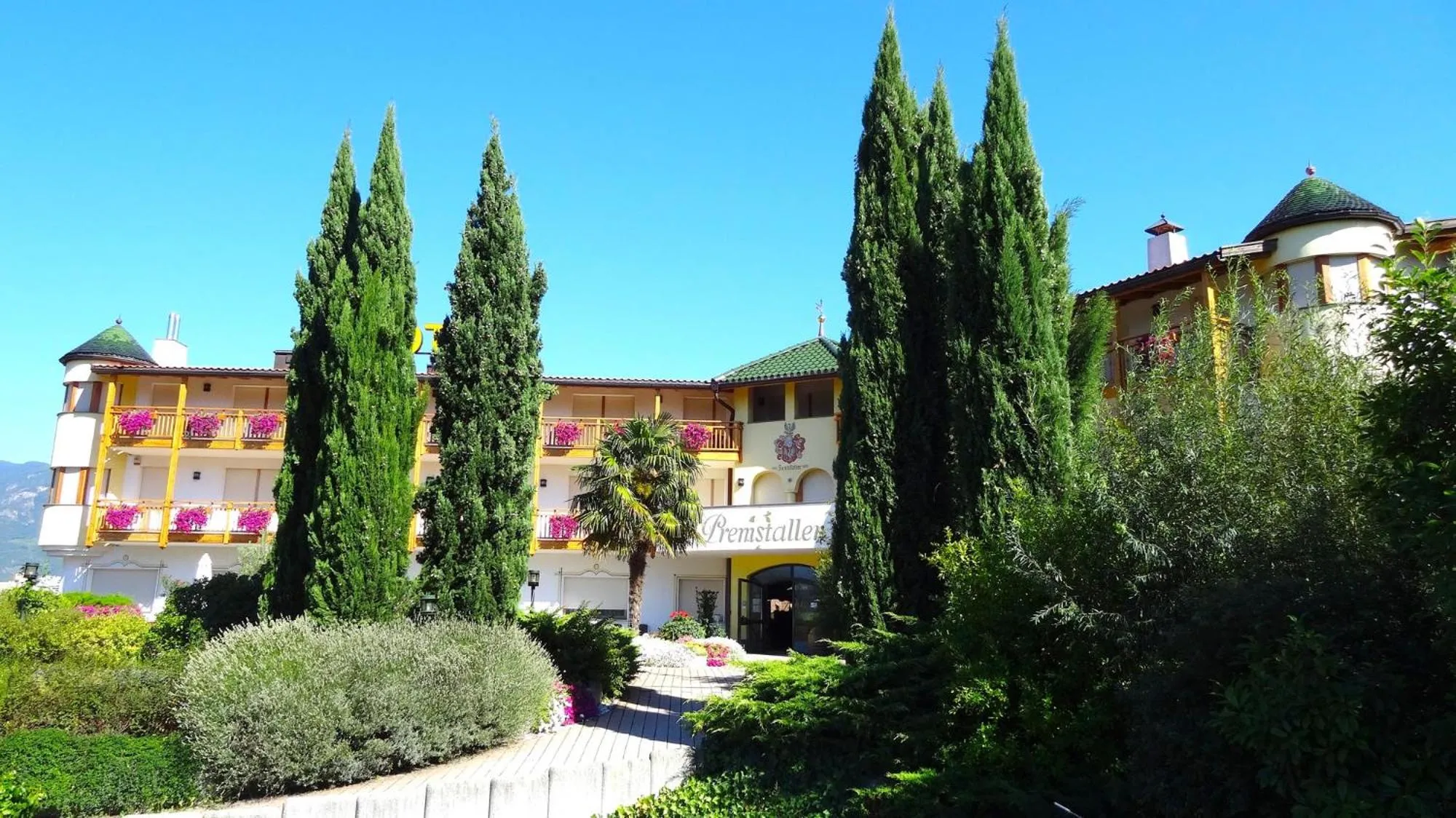 Property building in Gardenhotel Premstaller