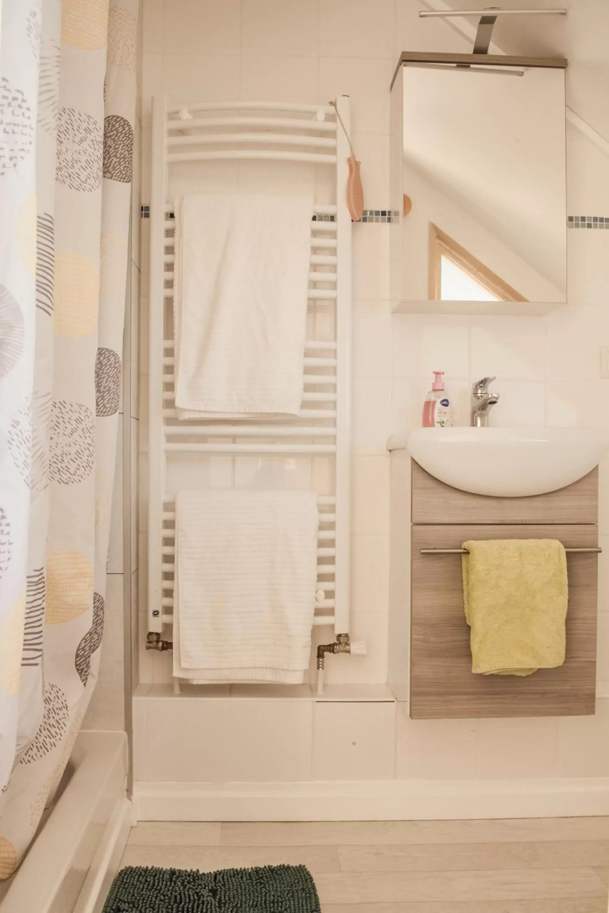 Toilet, Bathroom in Les Chambres d'Hôtes de la Mer