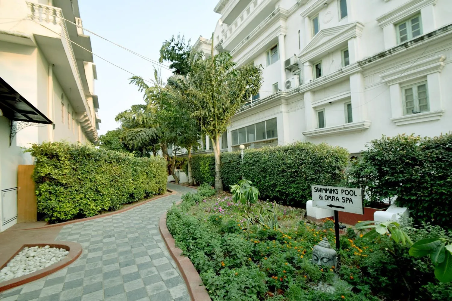 Facade/entrance in Hari Mahal Palace by Pachar Group