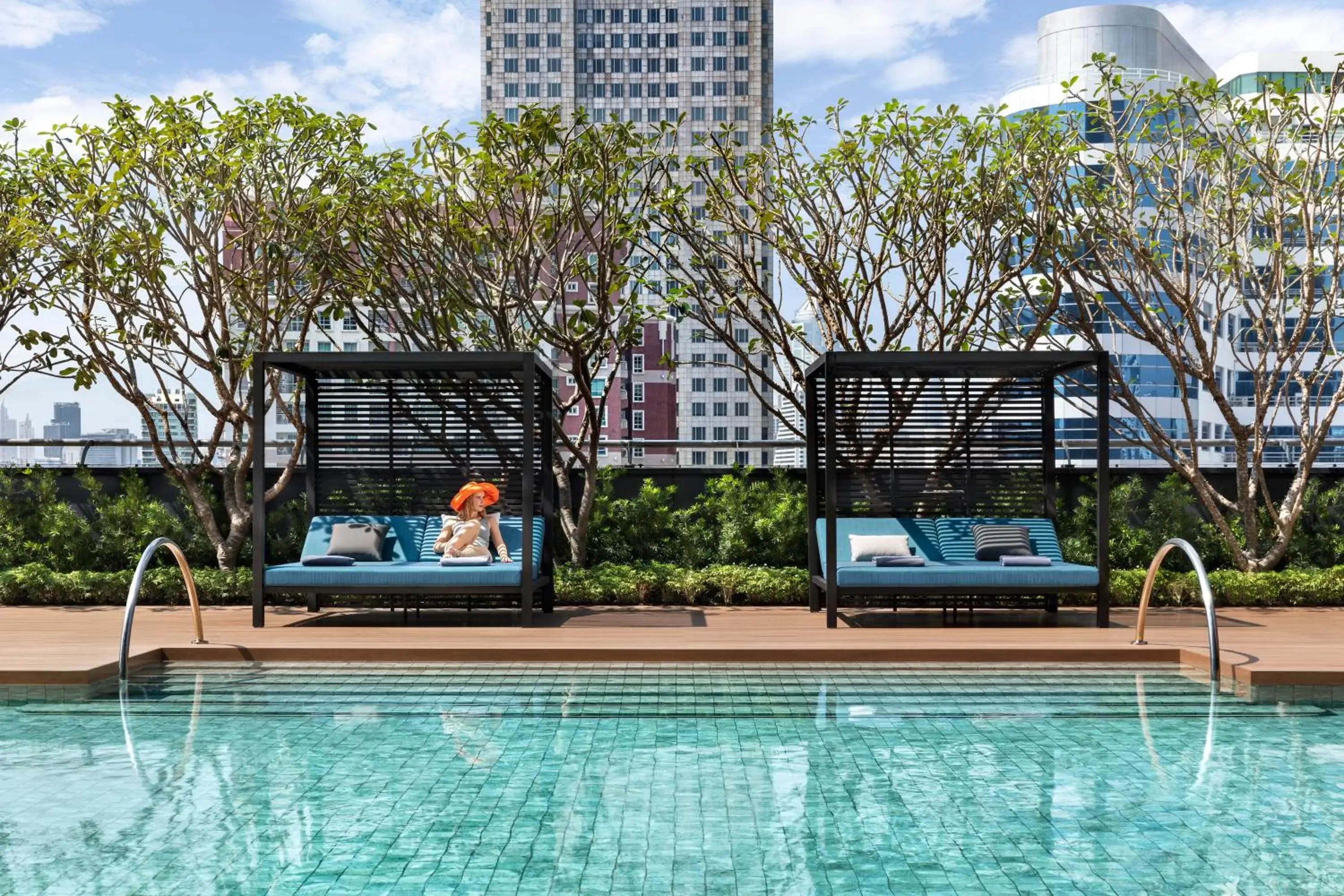 Swimming Pool in Carlton Hotel Bangkok Sukhumvit - SHA Extra Plus