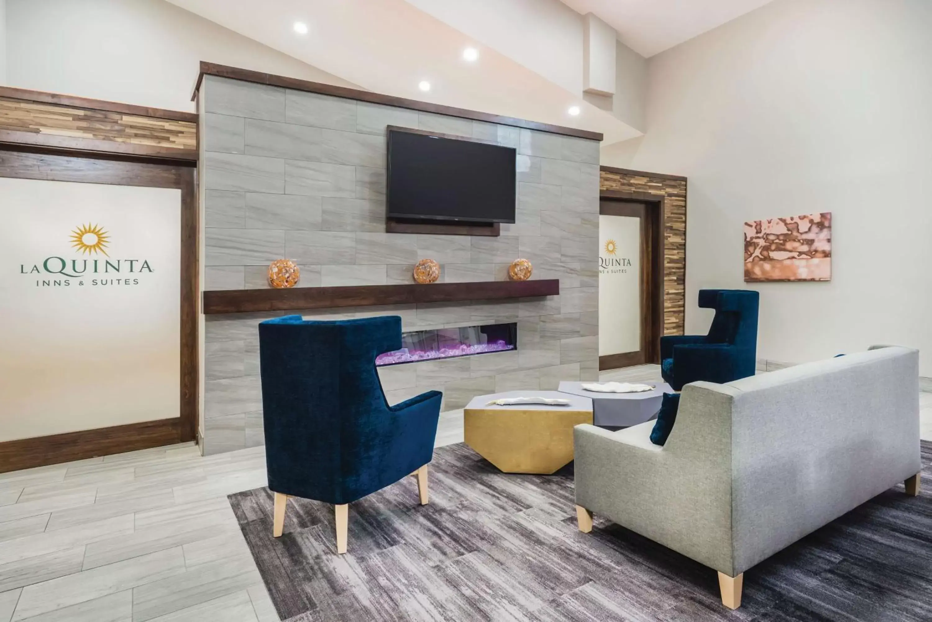 Lobby or reception, Seating Area in La Quinta by Wyndham Chattanooga-Hamilton Place