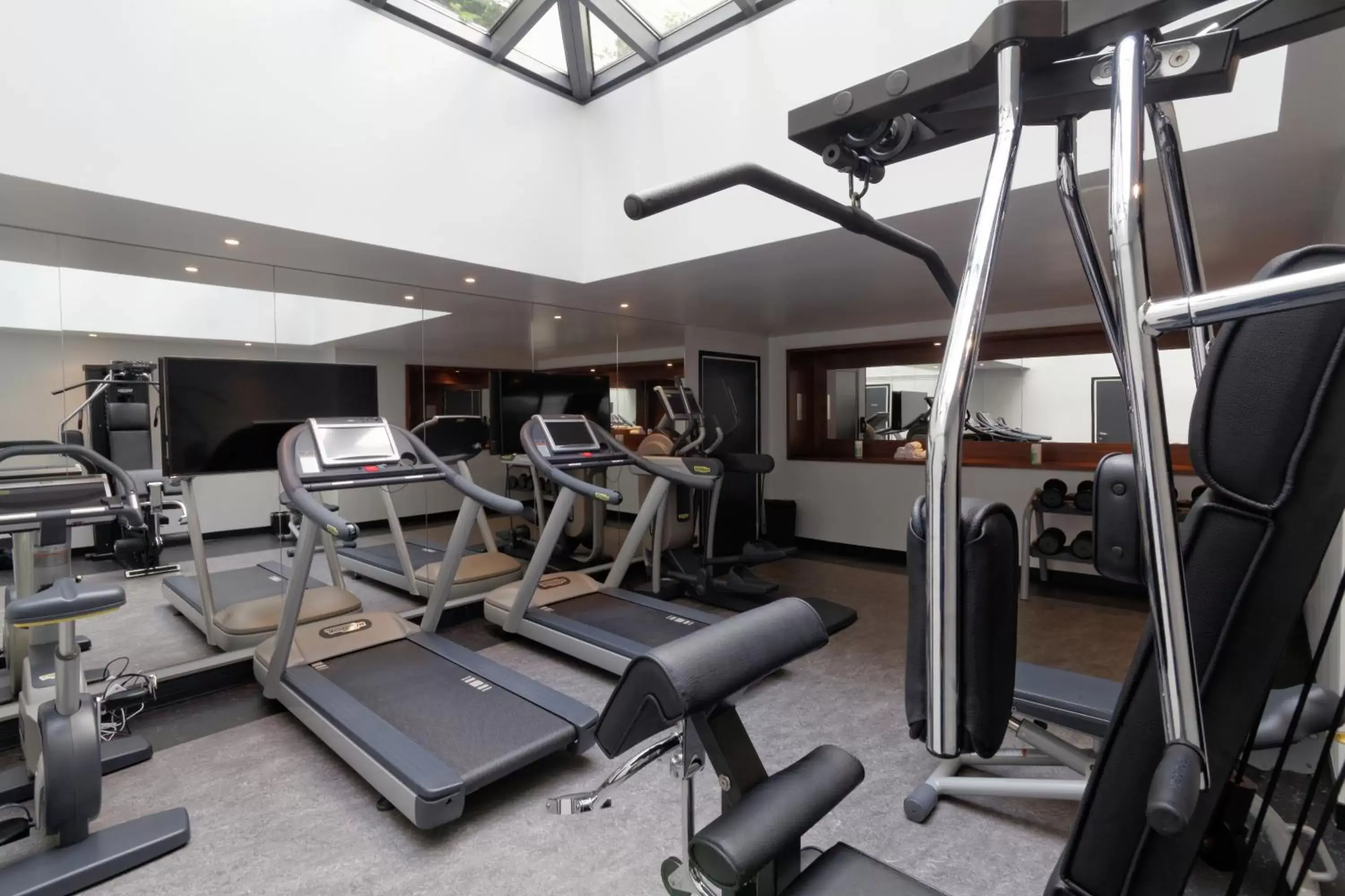 Fitness centre/facilities, Fitness Center/Facilities in Hotel Paris Bastille Boutet - MGallery by Sofitel