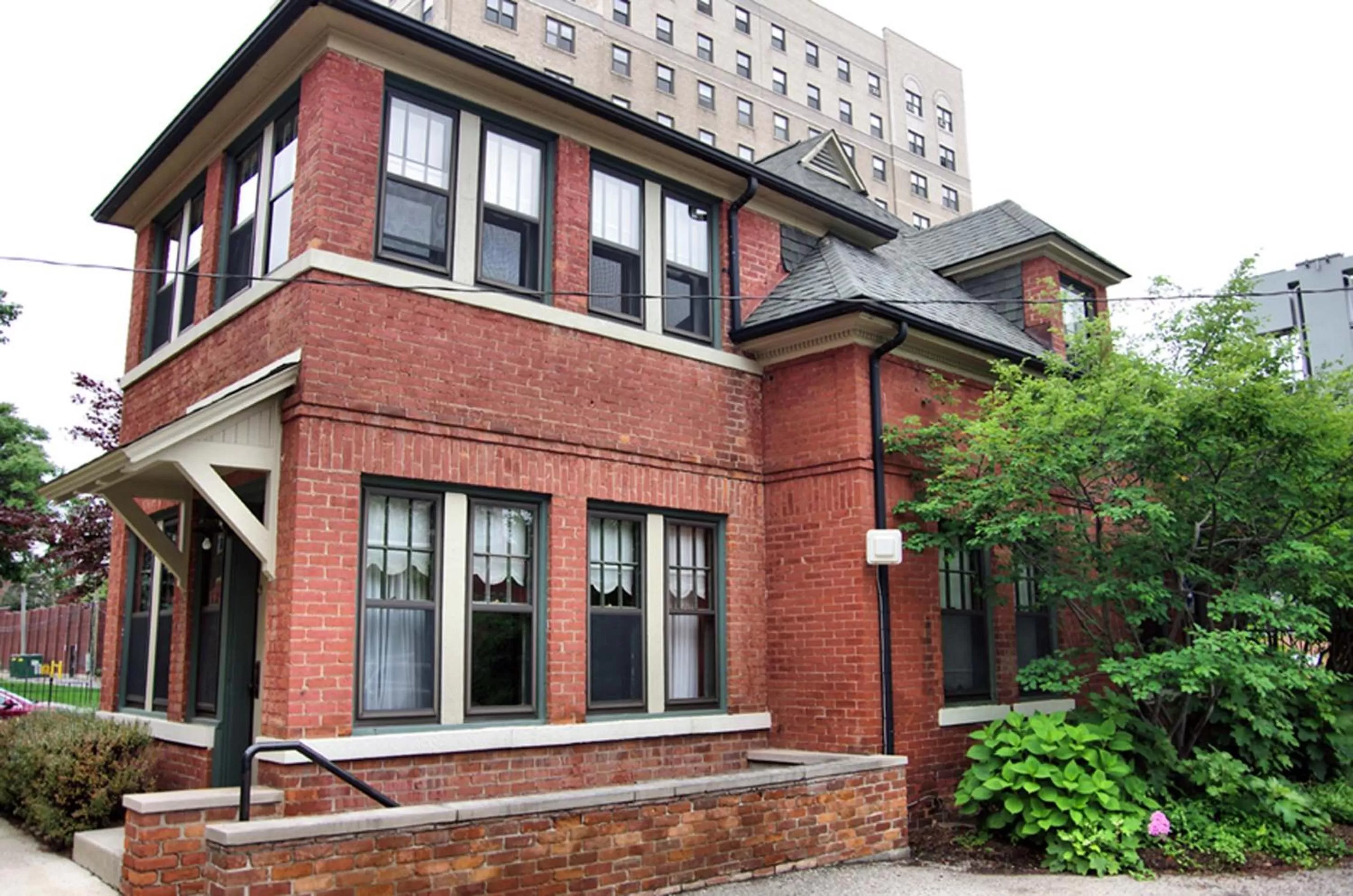 Property building in The Inn on Ferry Street