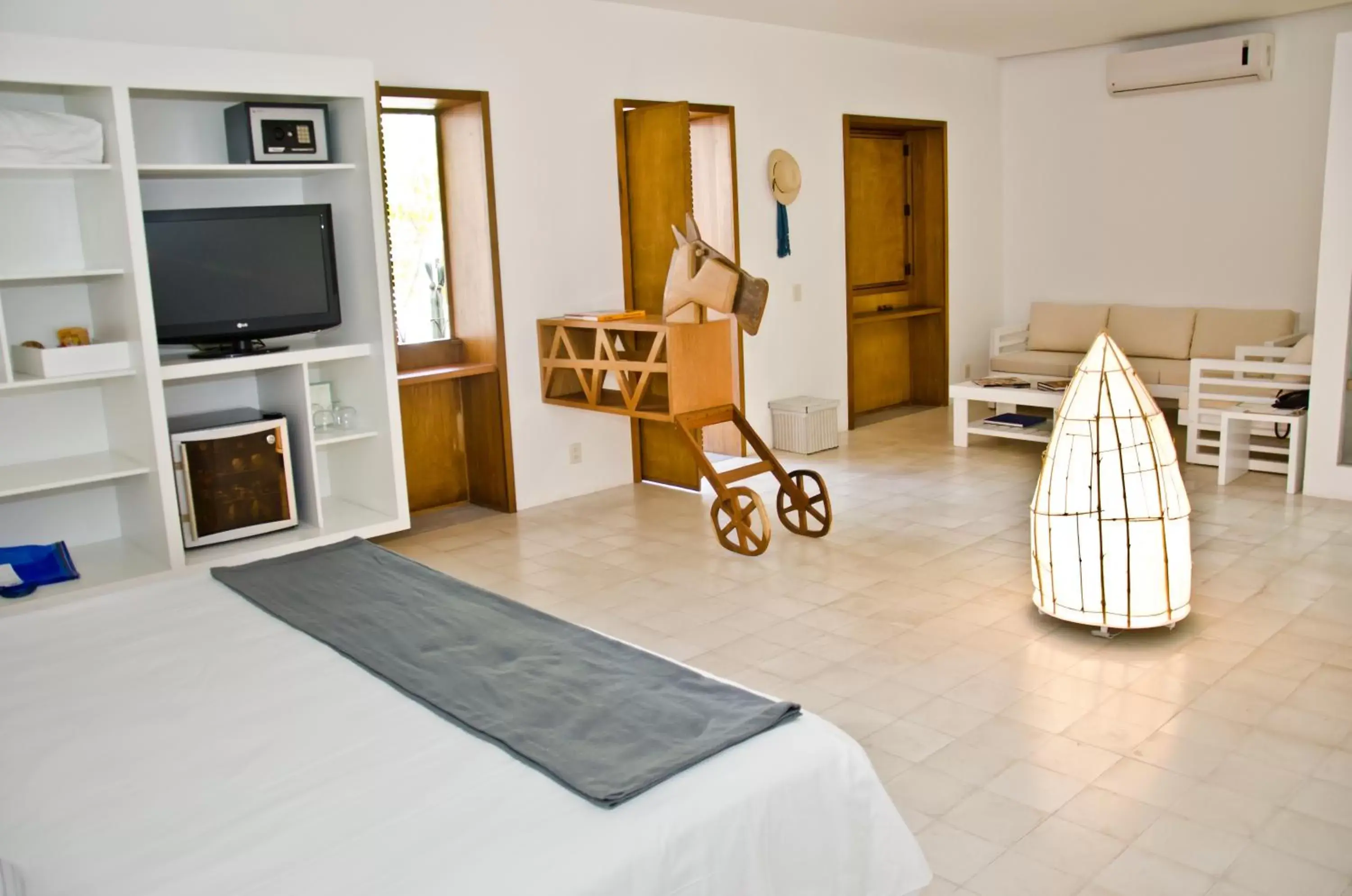 Photo of the whole room, TV/Entertainment Center in Hotel Azul de Oaxaca