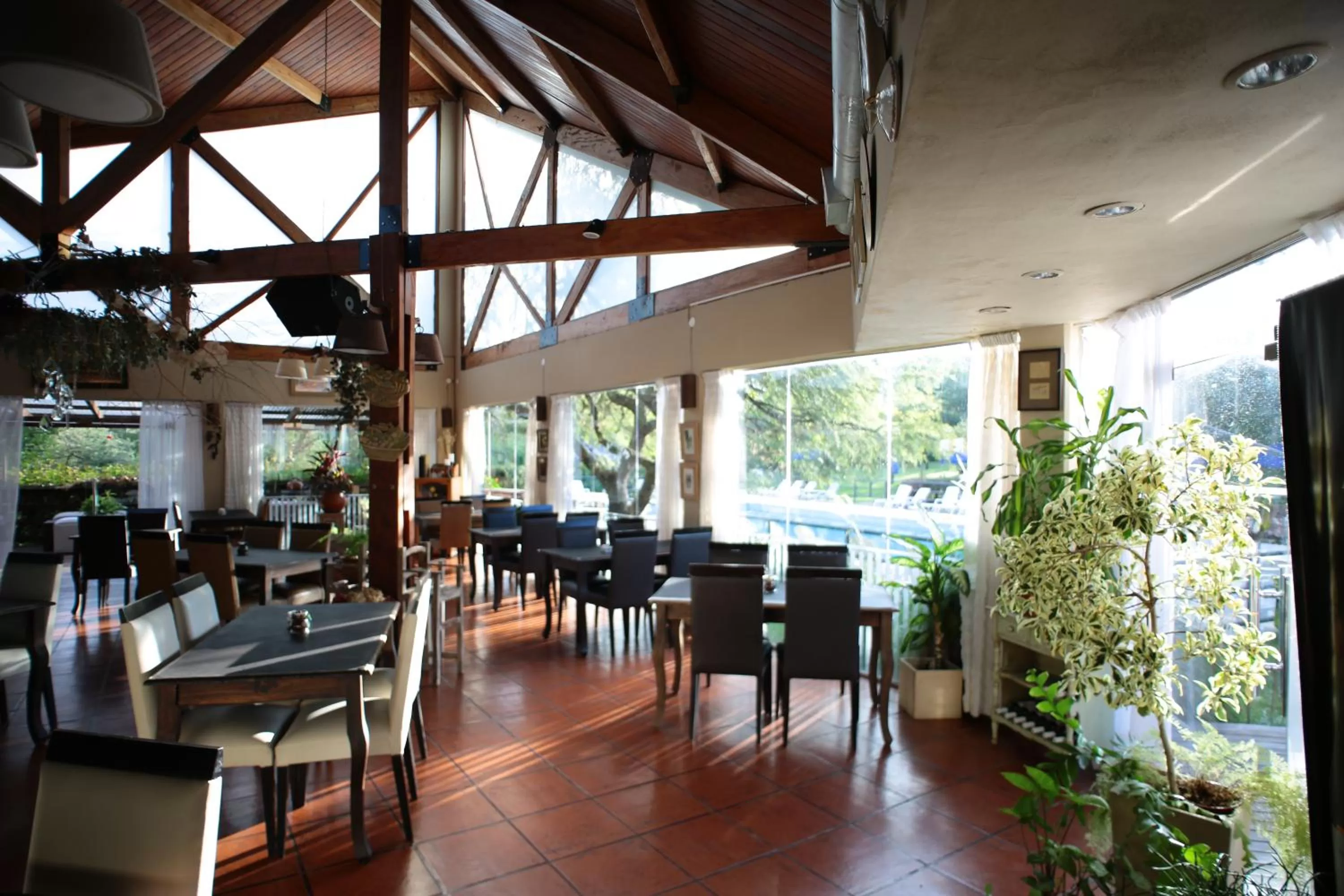 Restaurant/places to eat in Howard Johnson Hotel & Spa Villa General Belgrano
