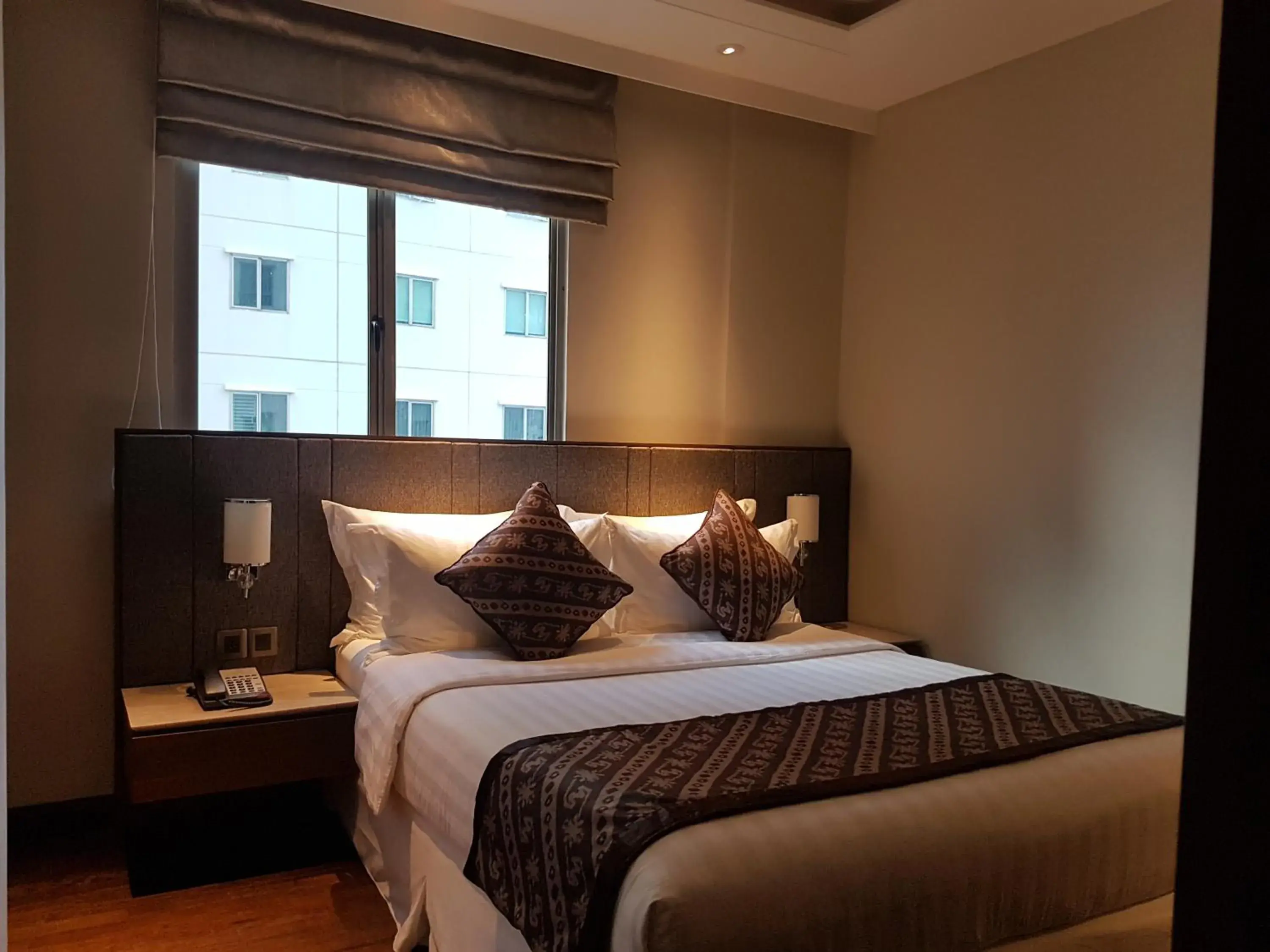 Bedroom, Bed in Ascott Waterplace Surabaya