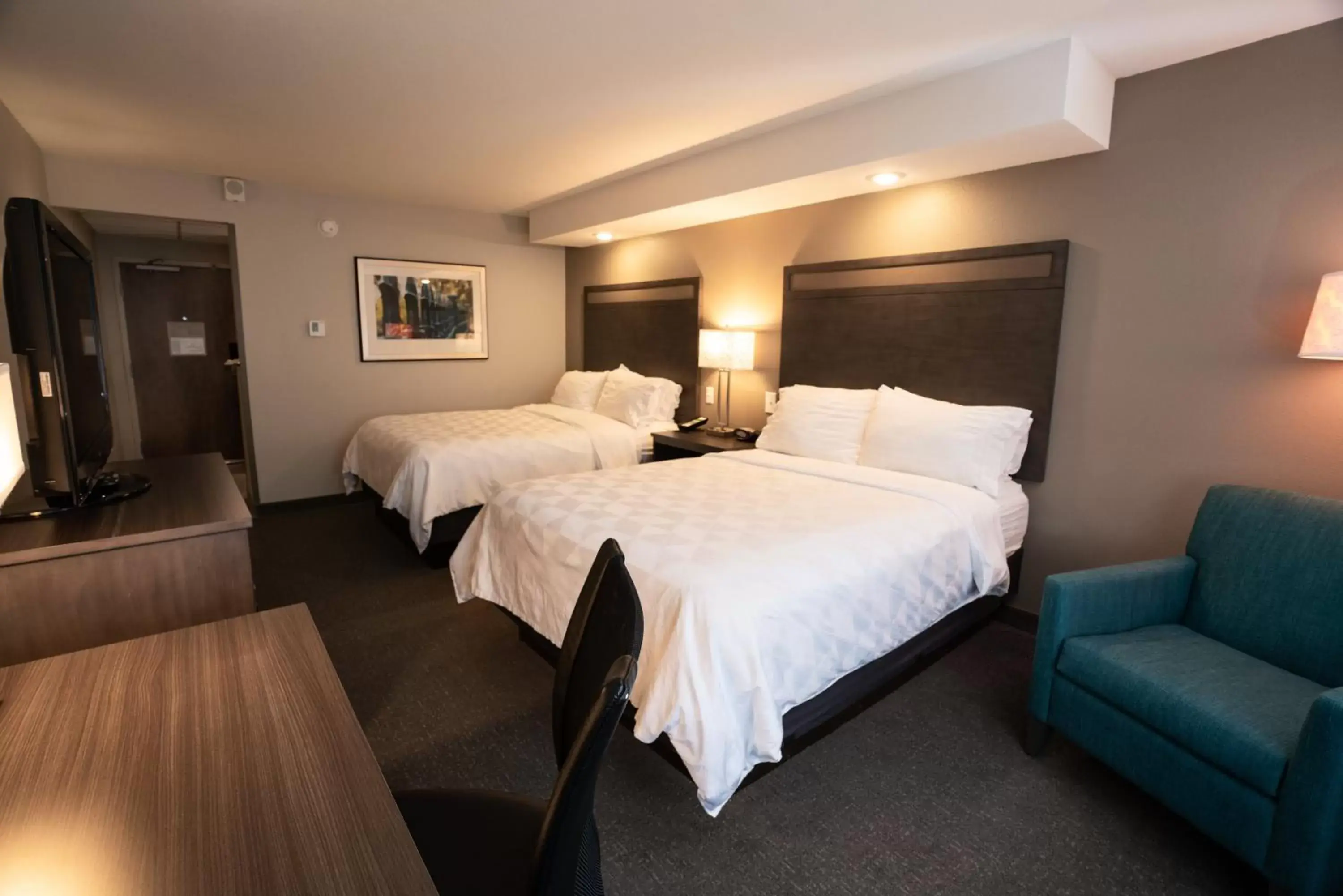 Room with Two Beds - Hearing Accessible - Non-Smoking in Holiday Inn Kearney by IHG Room with Two Beds - Hearing Accessible - Non-Smoking in Holiday Inn Kearney by IHG