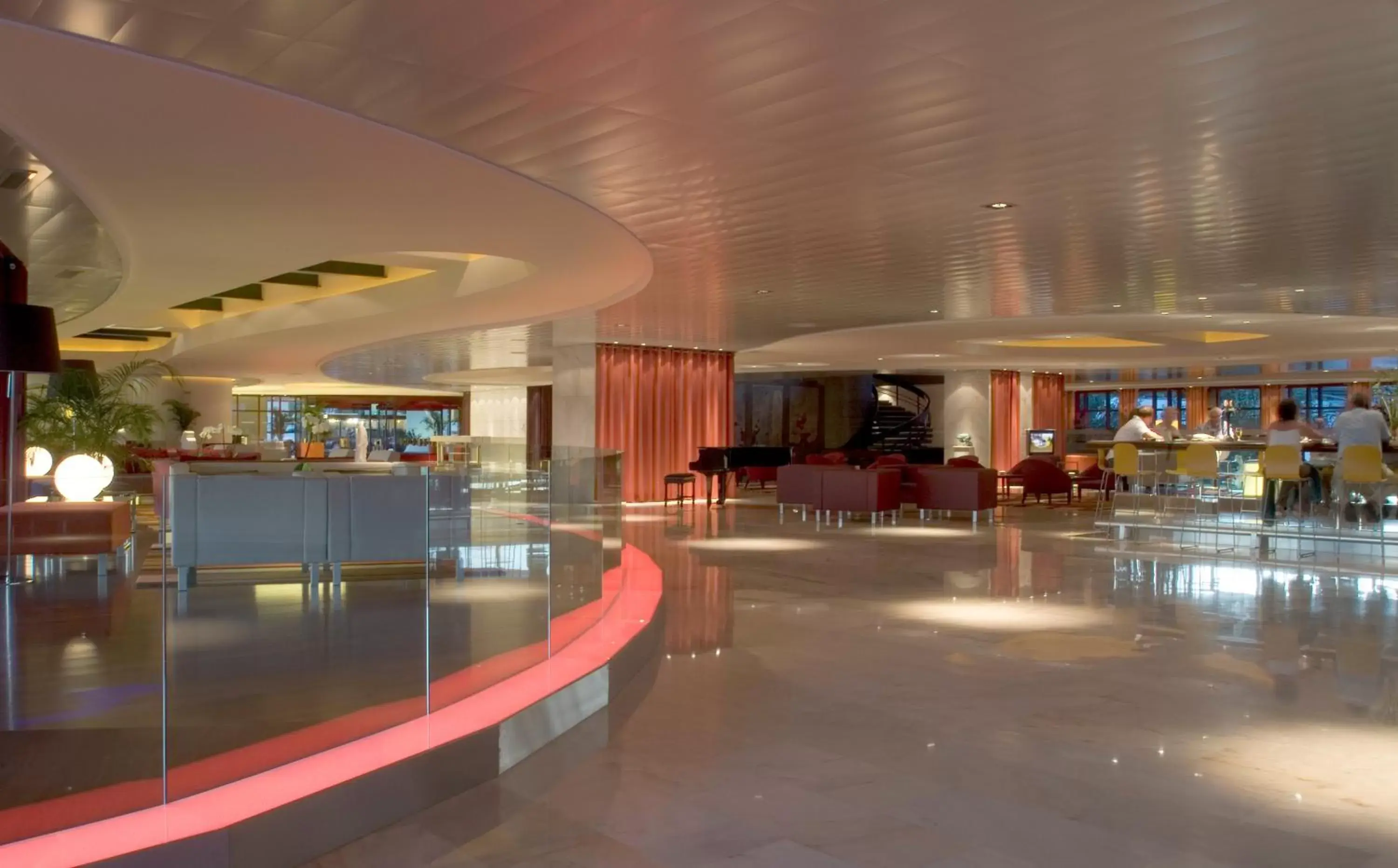 Lounge or bar, Lobby/Reception in Pestana Casino Park Hotel & Casino