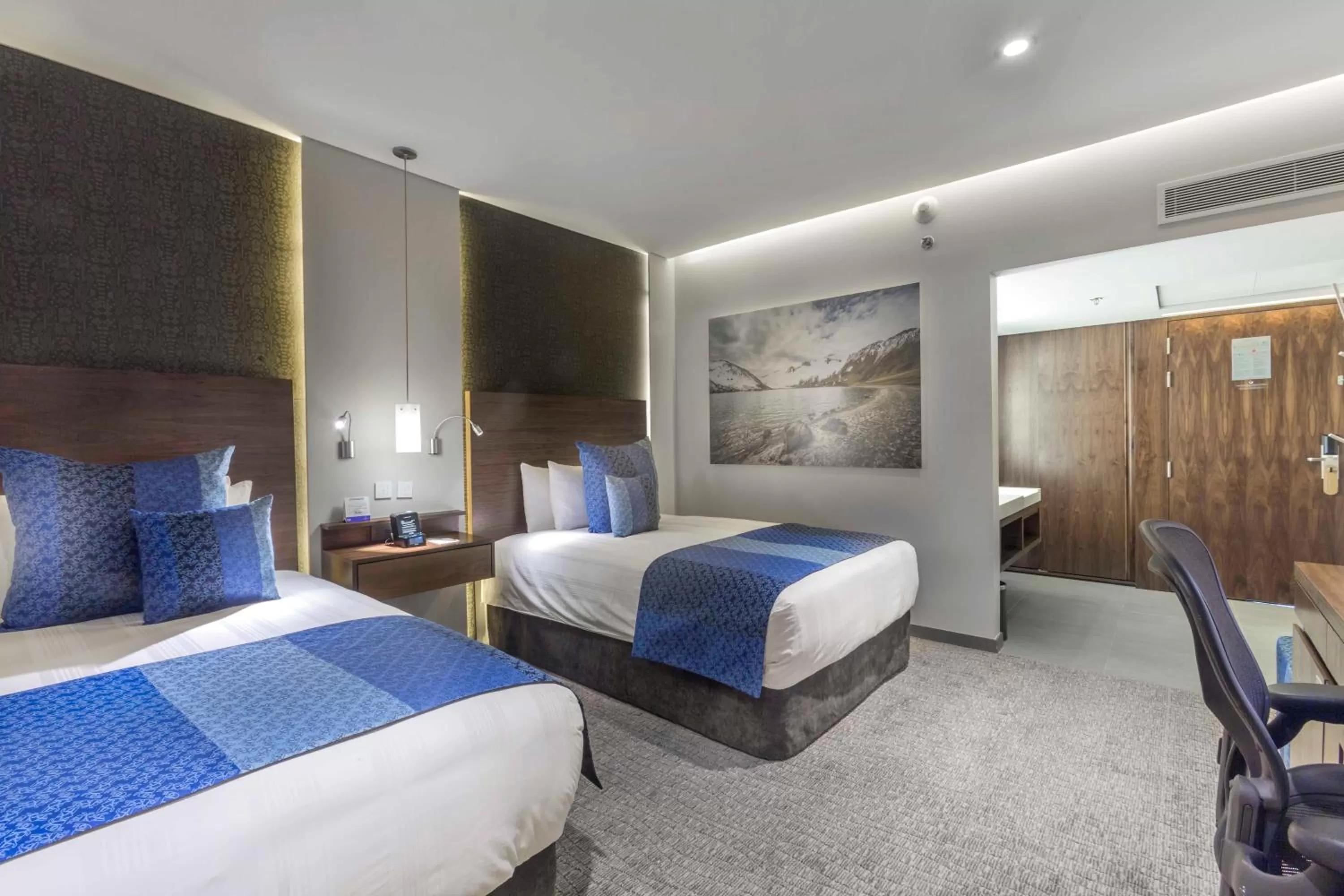 Bed in Presidente InterContinental Mexico City by IHG