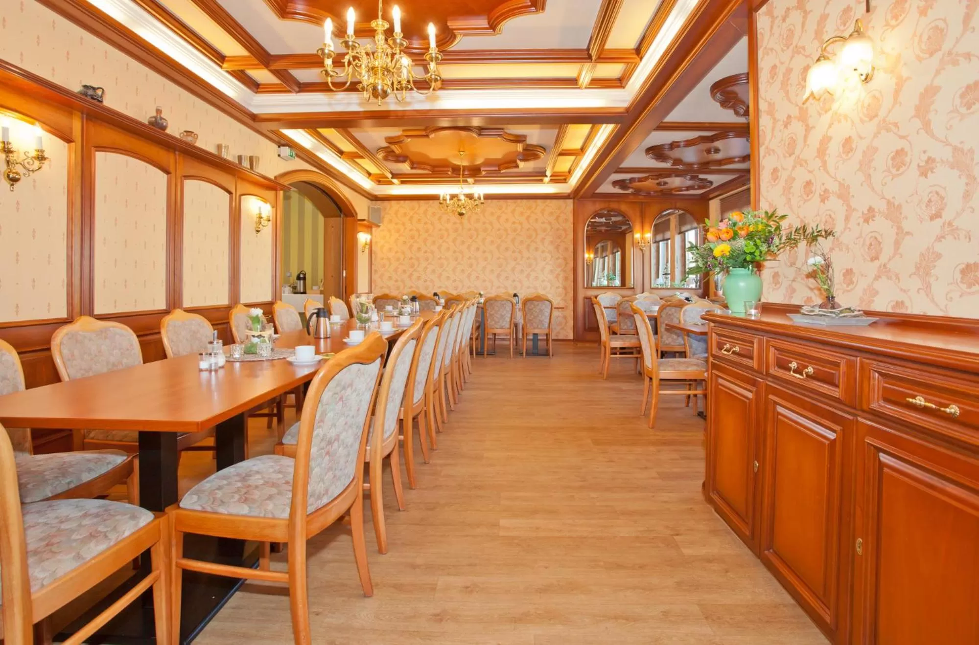 Restaurant/places to eat in Frühstückshotel Landgasthof Kramer