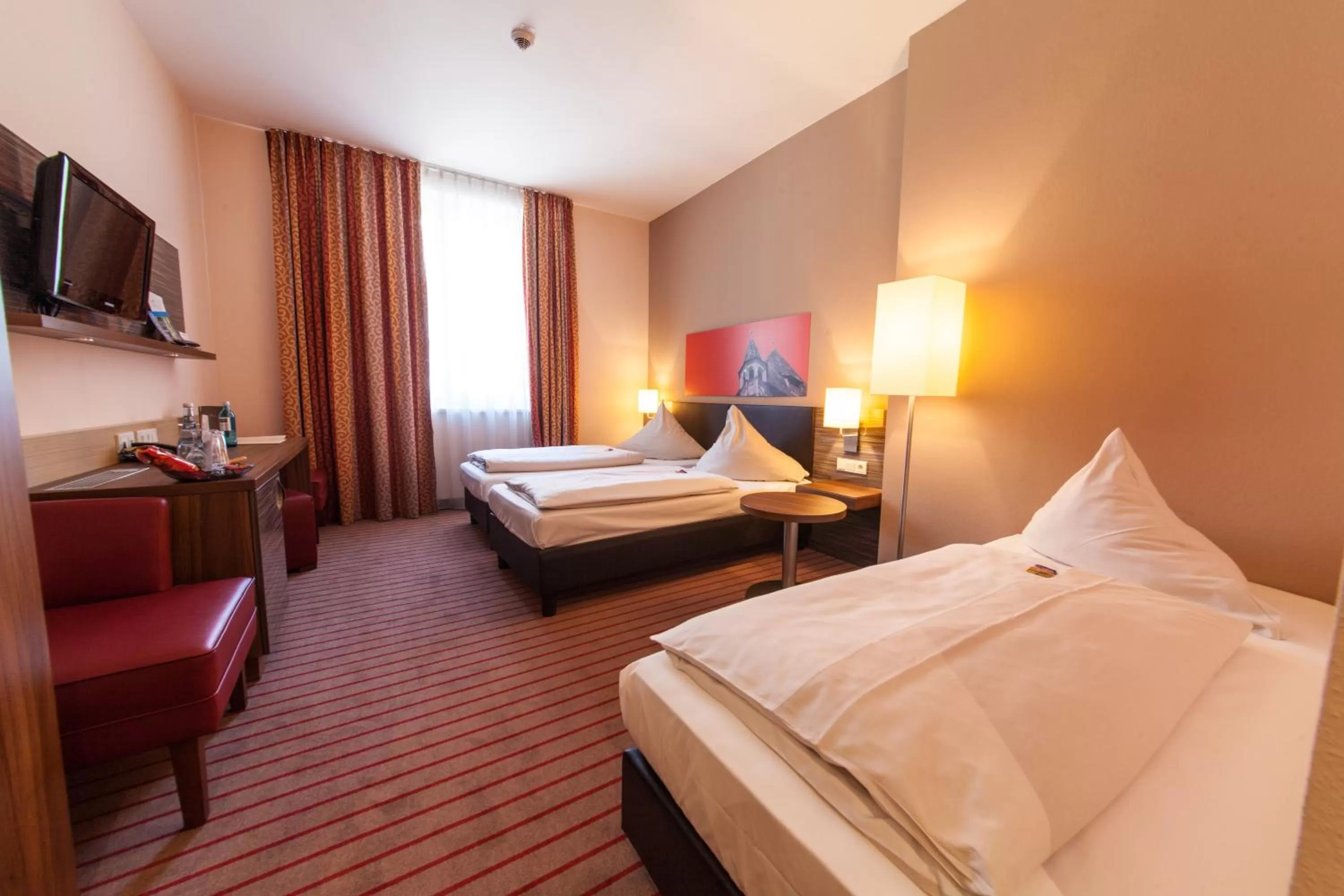 Bed in Novina Hotel Tillypark