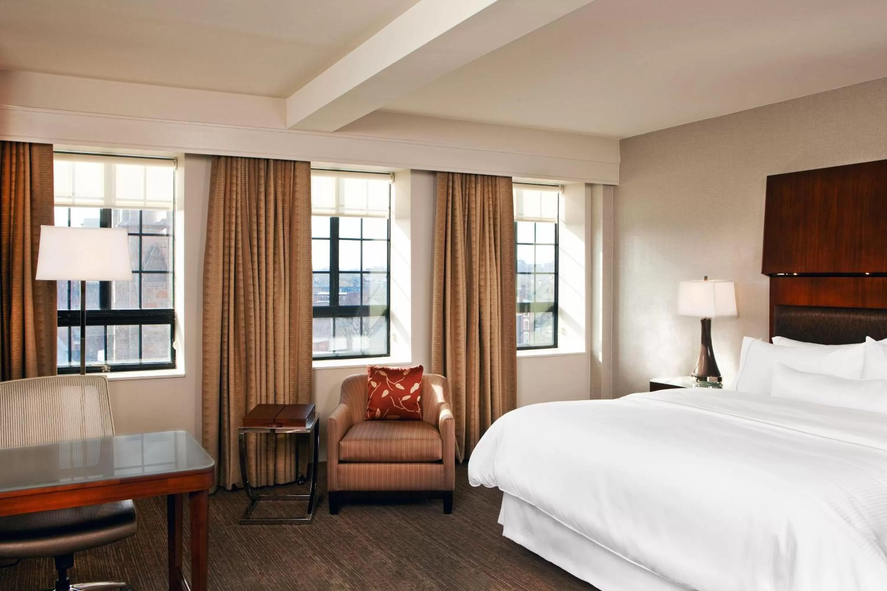 Preferred, Guest room, 1 King, City view in The Westin Portland Harborview