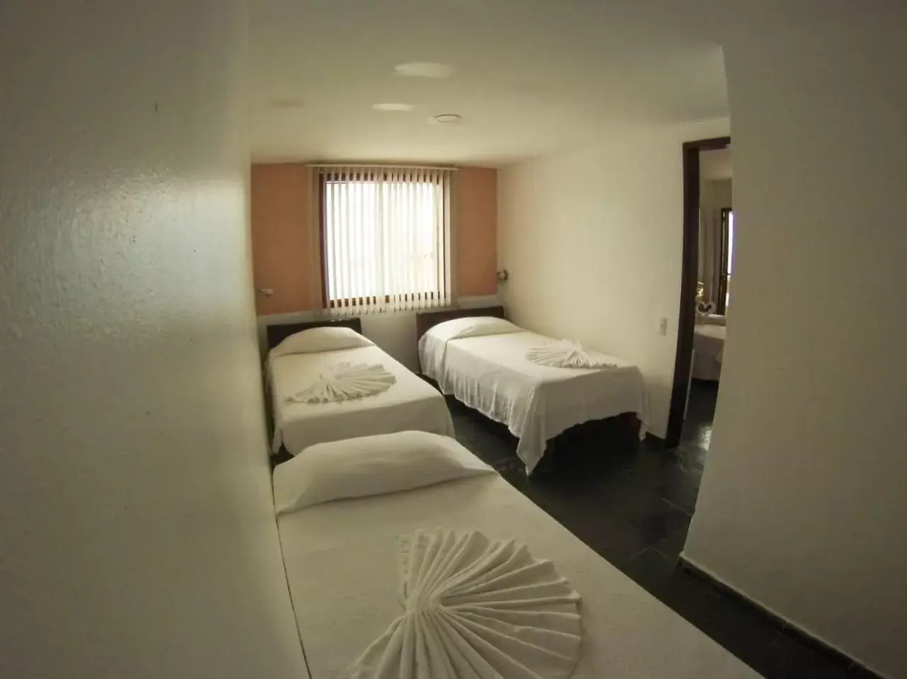 Photo of the whole room, Bed in Pousada do Albatroz