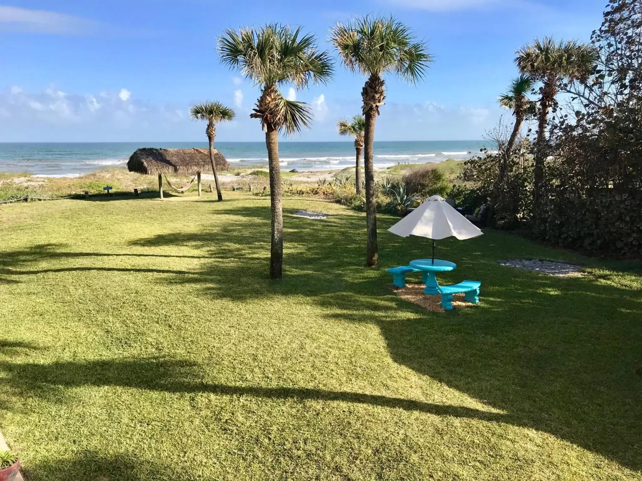 Beach, Garden in South Beach Inn - Cocoa Beach