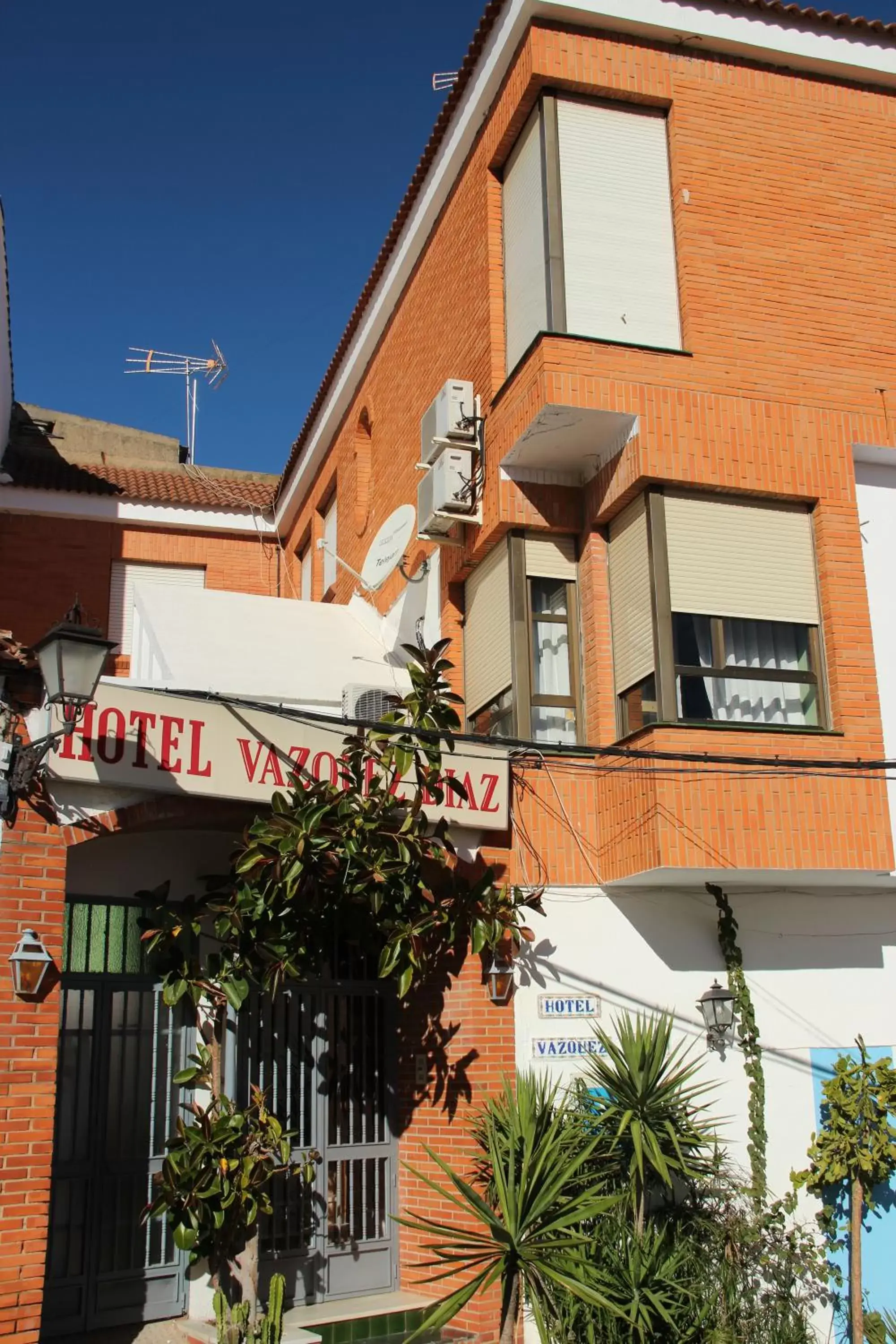 Property Building in Hotel Vazquez Diaz