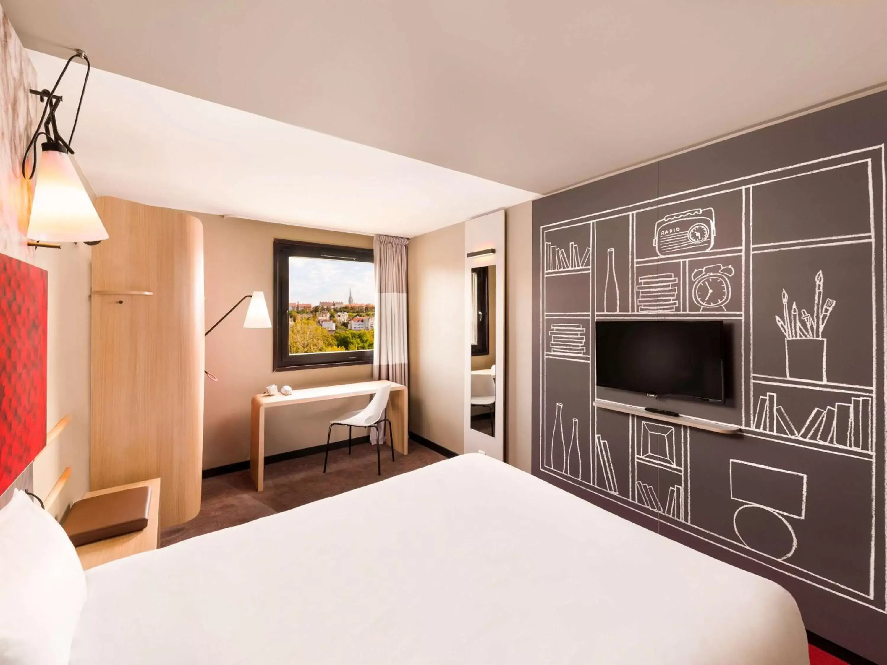 Photo of the whole room, Bed in ibis Budapest Castle Hill Photo of the whole room, Bed in ibis Budapest Castle Hill