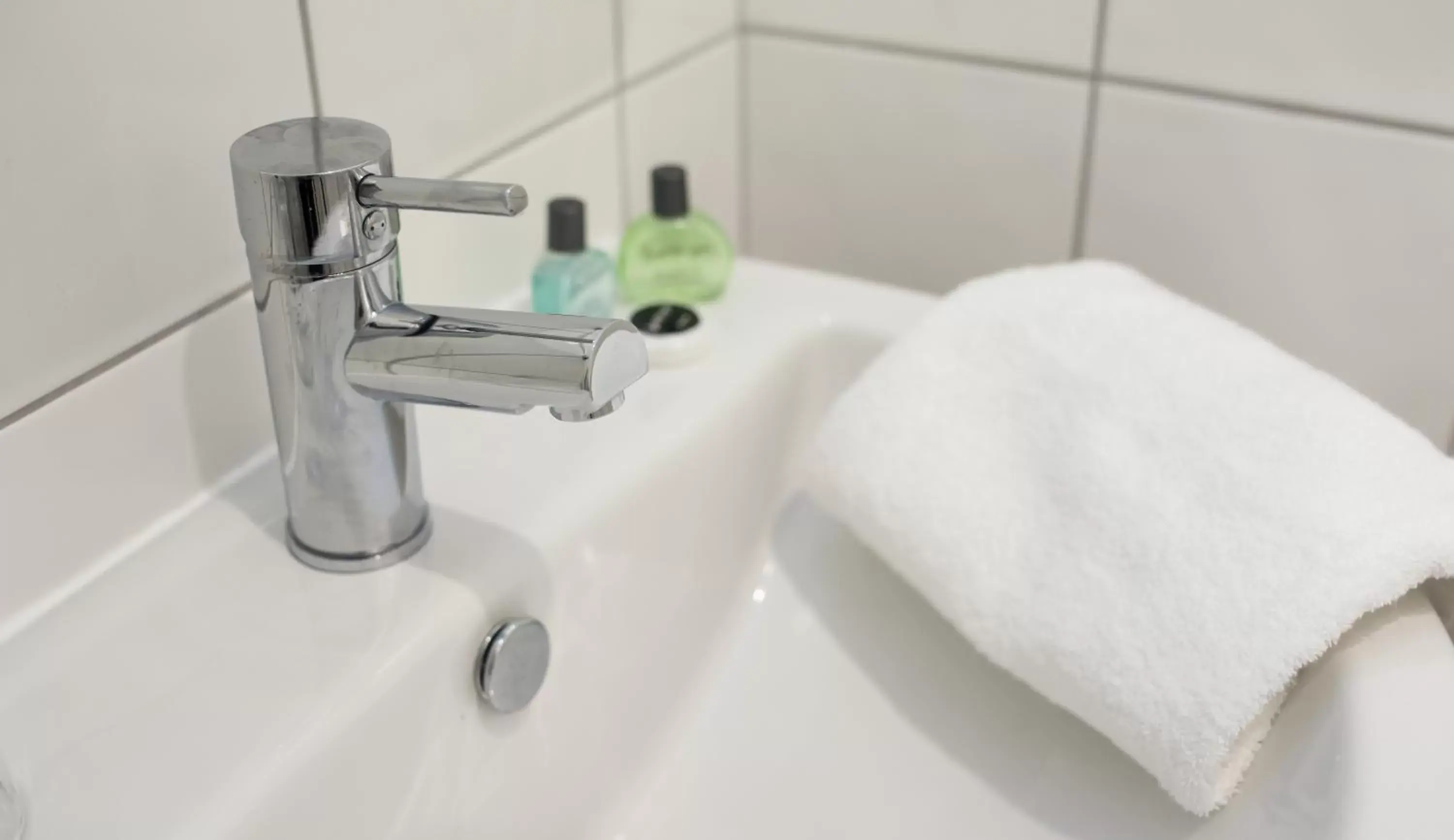 Decorative detail, Bathroom in Warren Lodge