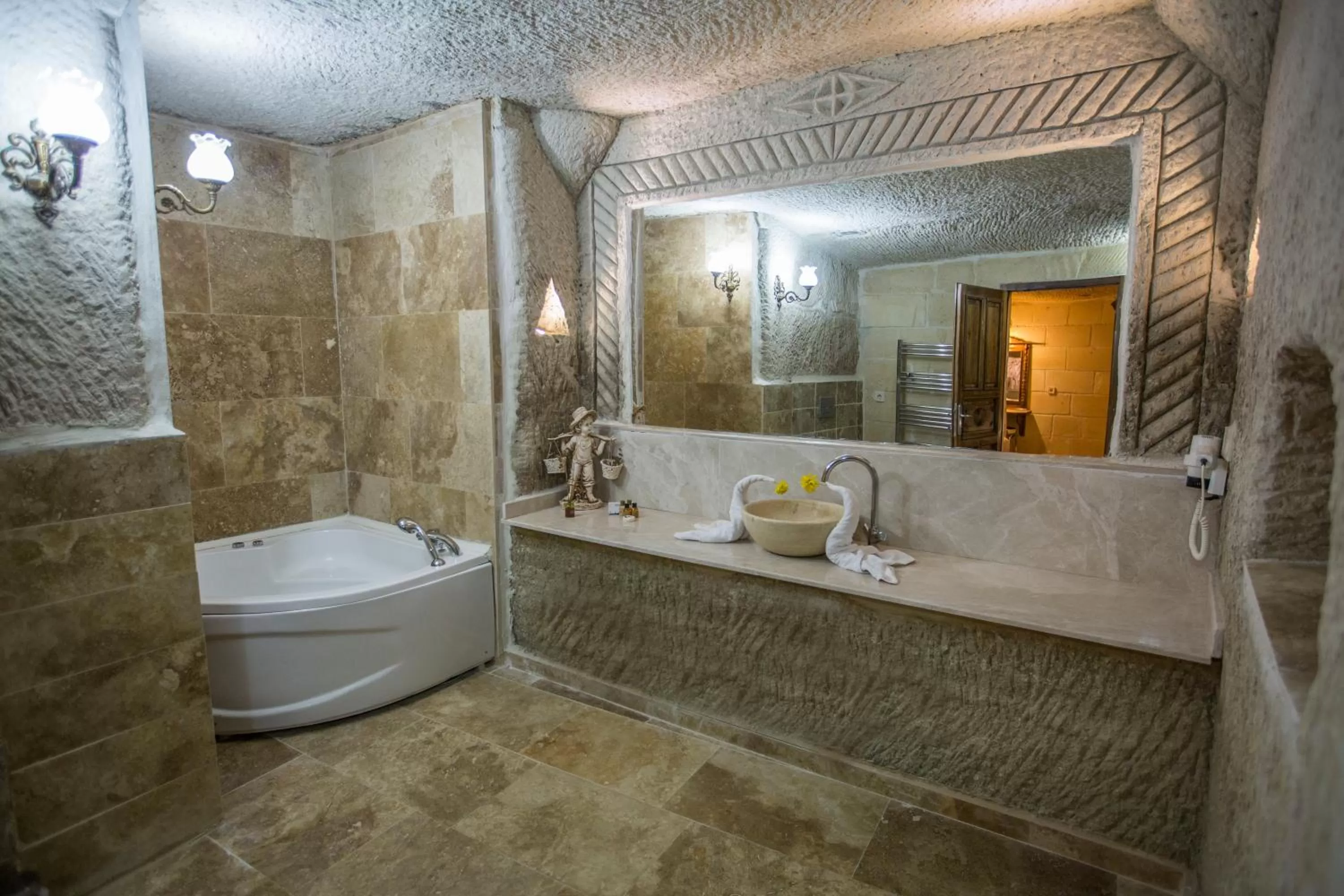 Bathroom in Roc Of Cappadocia