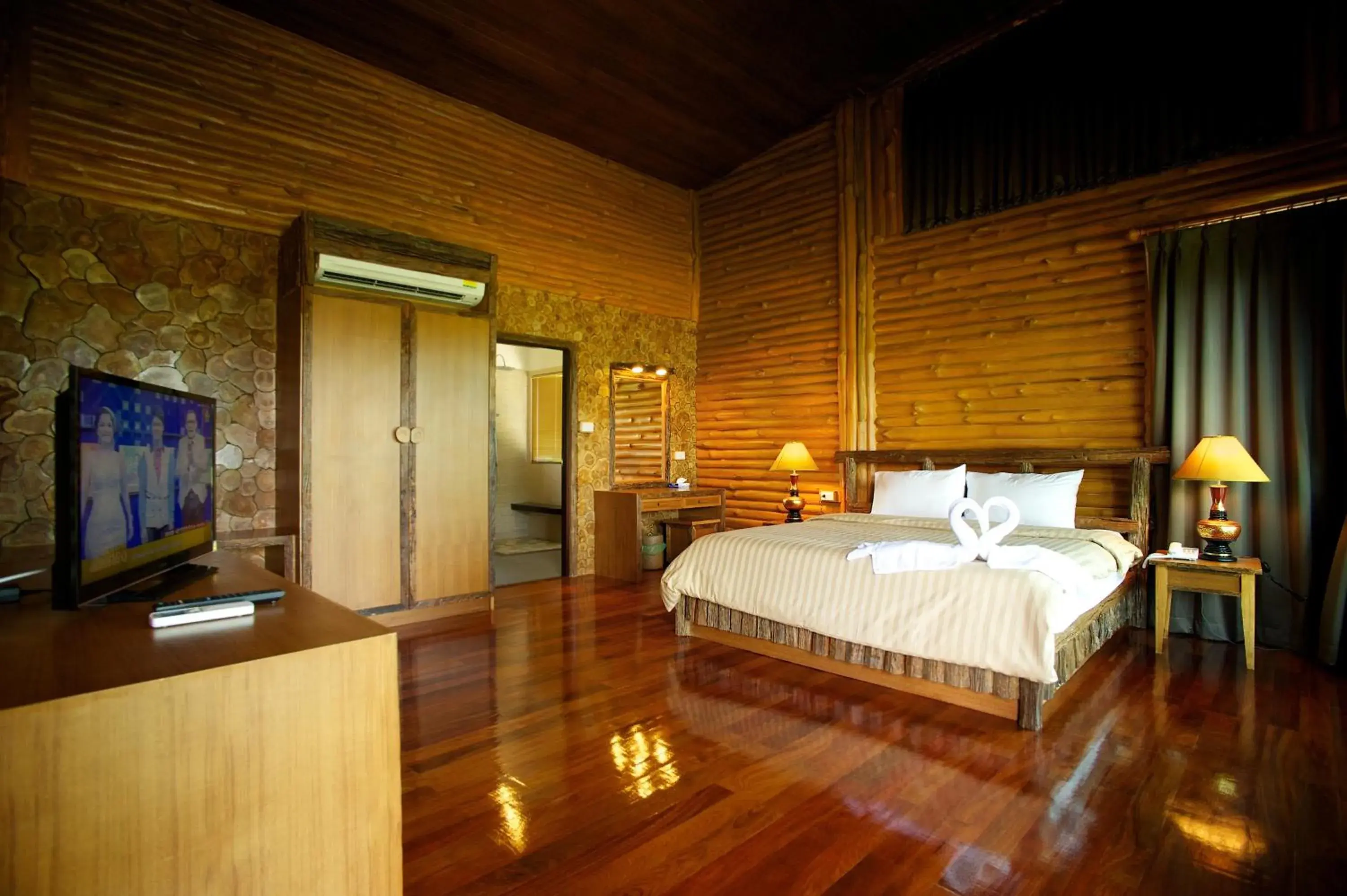 Bed in Blues River Resort