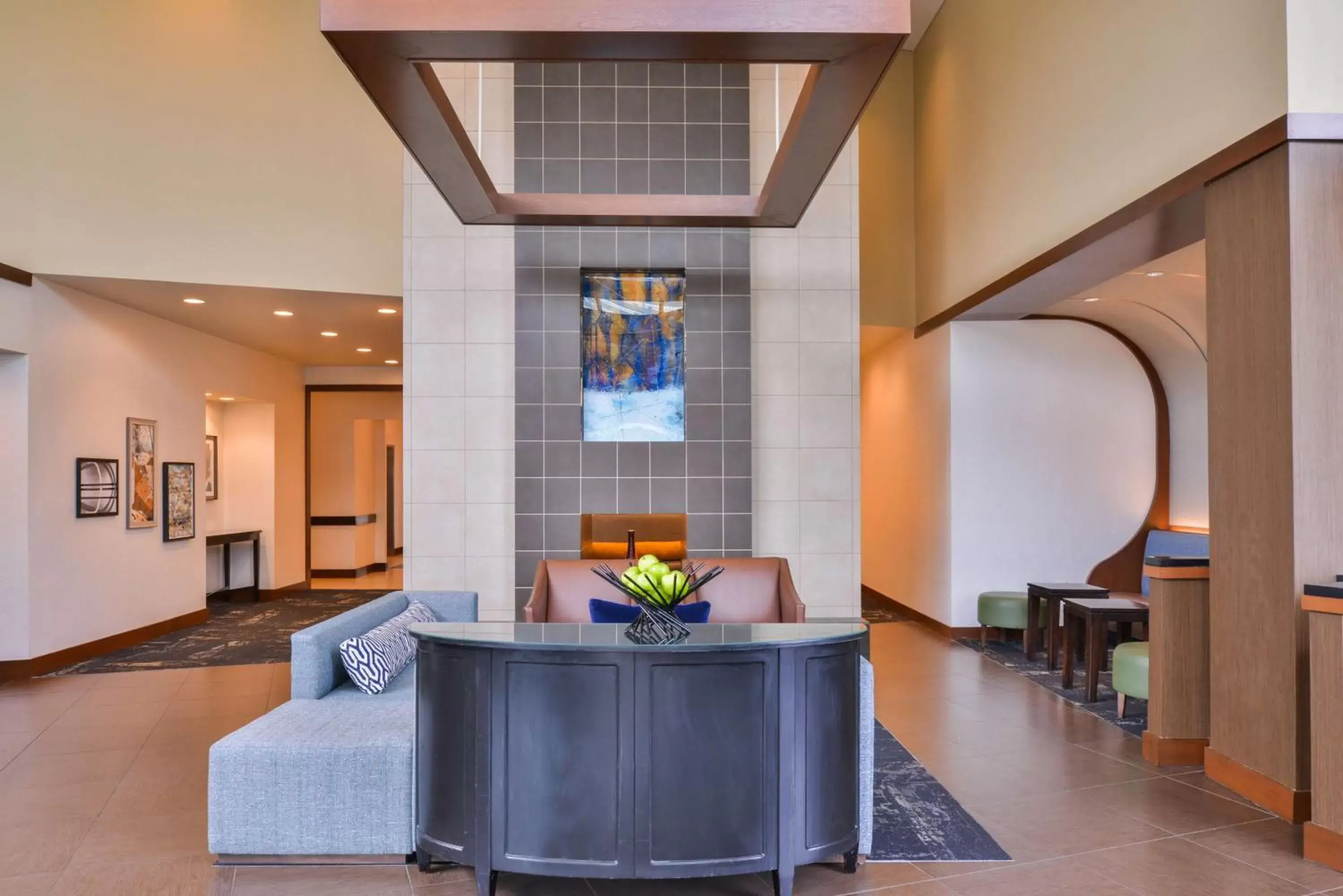 Lobby or reception in Hyatt Place Herndon Dulles Airport - East