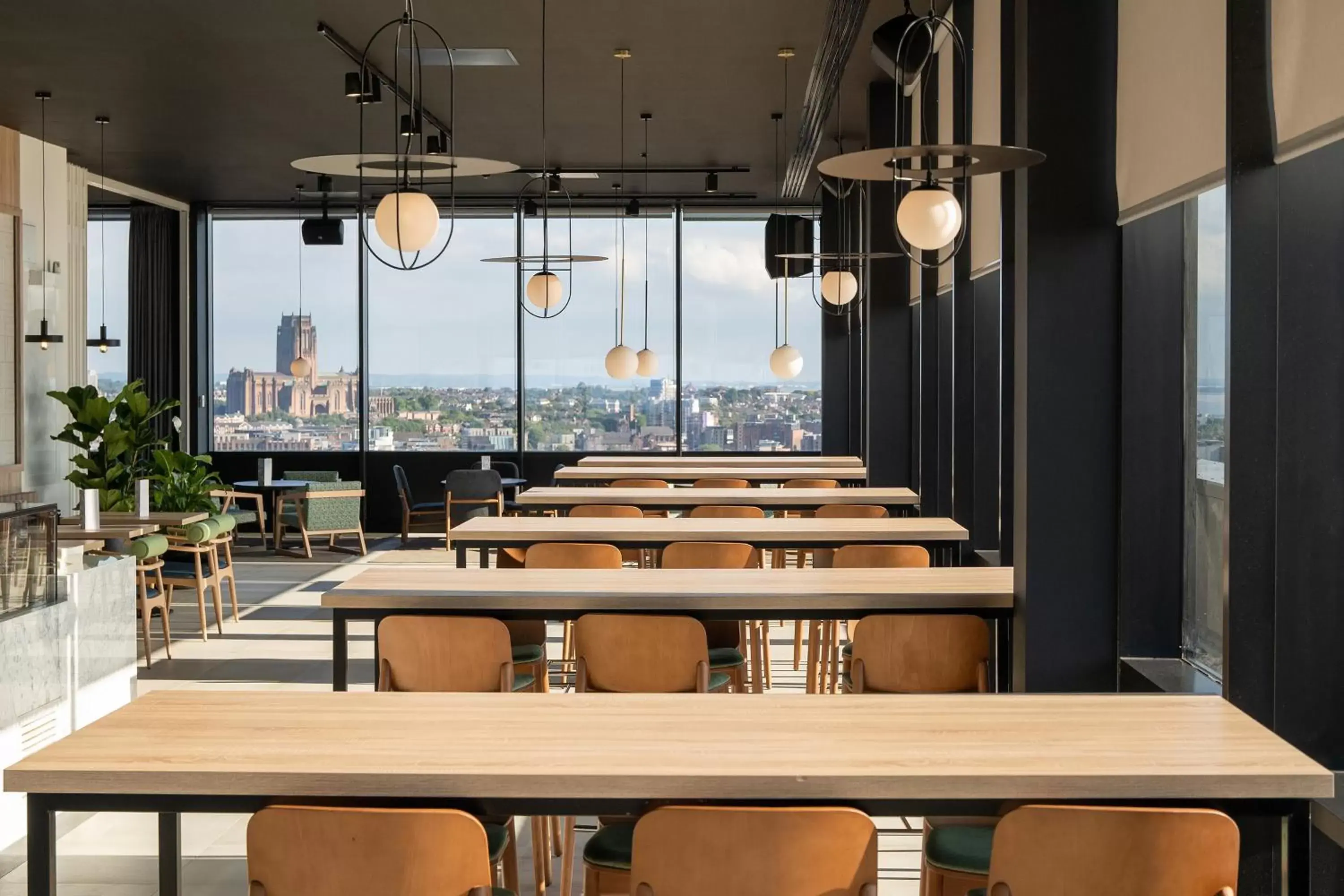 Lounge or bar, Restaurant/Places to Eat in INNSiDE by Meliá Liverpool