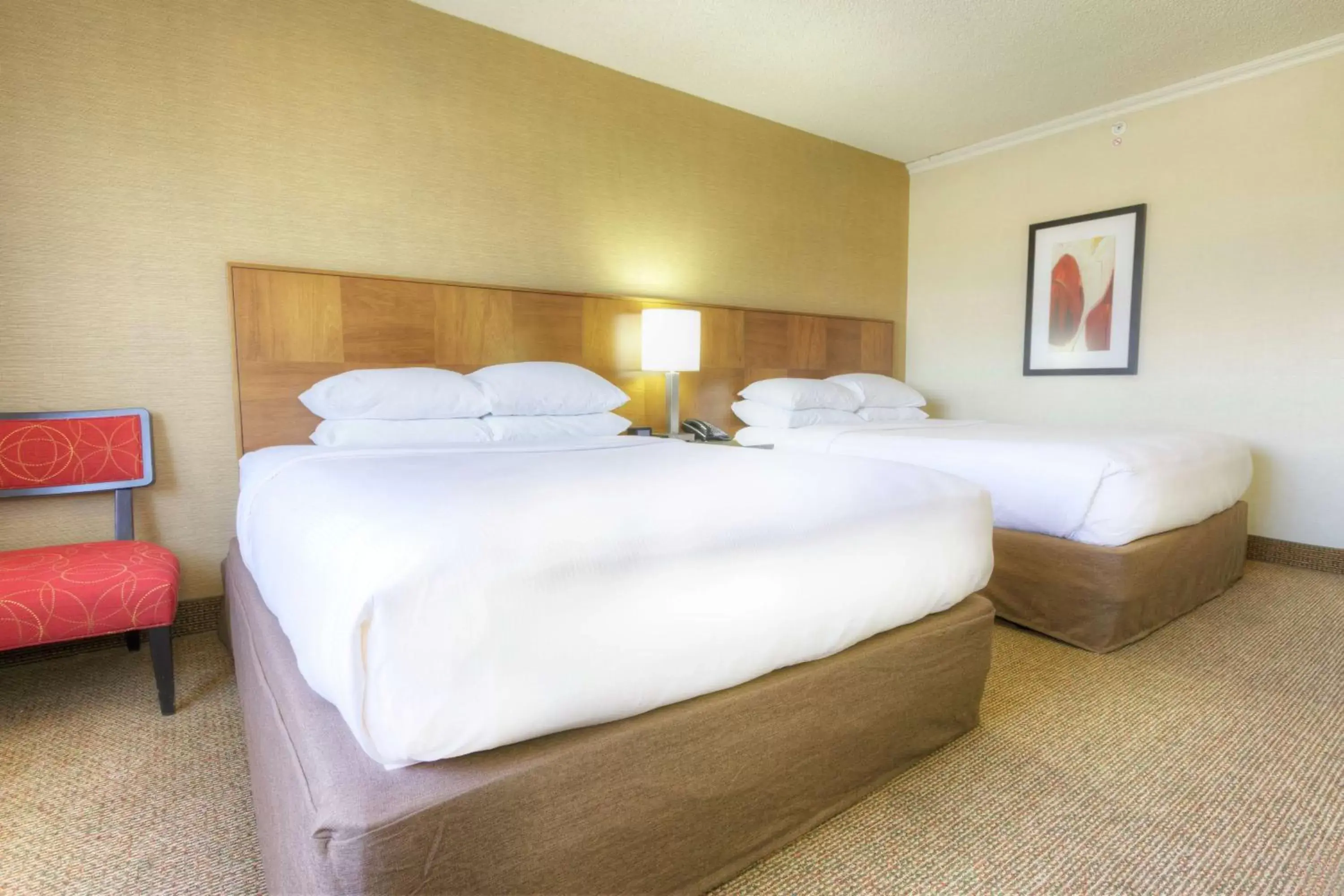 Bed in DoubleTree by Hilton Spokane City Center