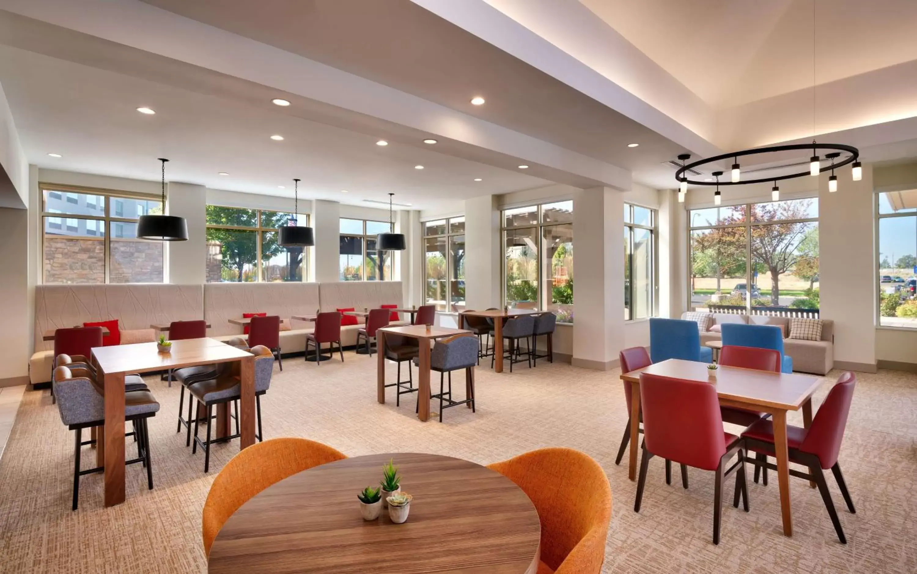 Restaurant/places to eat in Hilton Garden Inn Idaho Falls Restaurant/places to eat in Hilton Garden Inn Idaho Falls