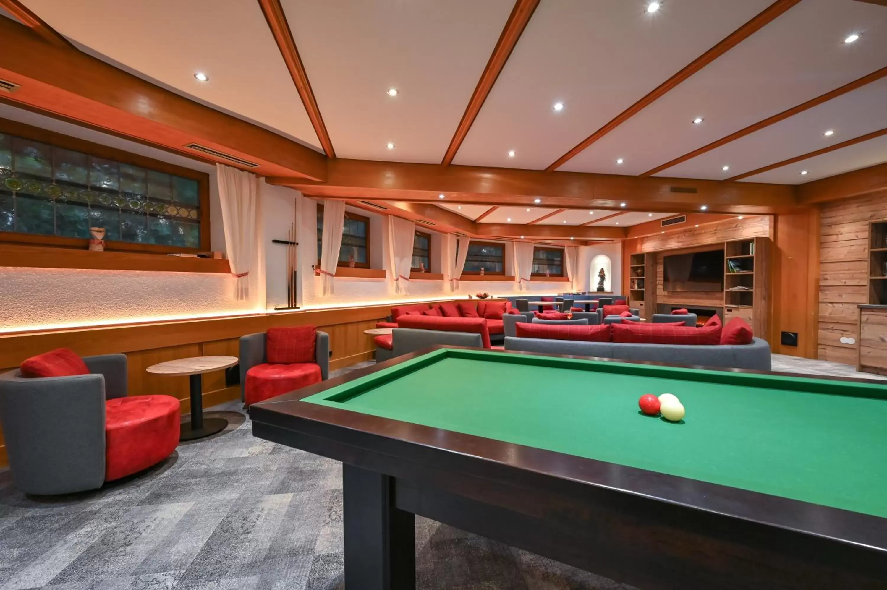 Lounge or bar in Hotel Ruchti - Zeit für mich Lounge or bar in Hotel Ruchti - Zeit für mich