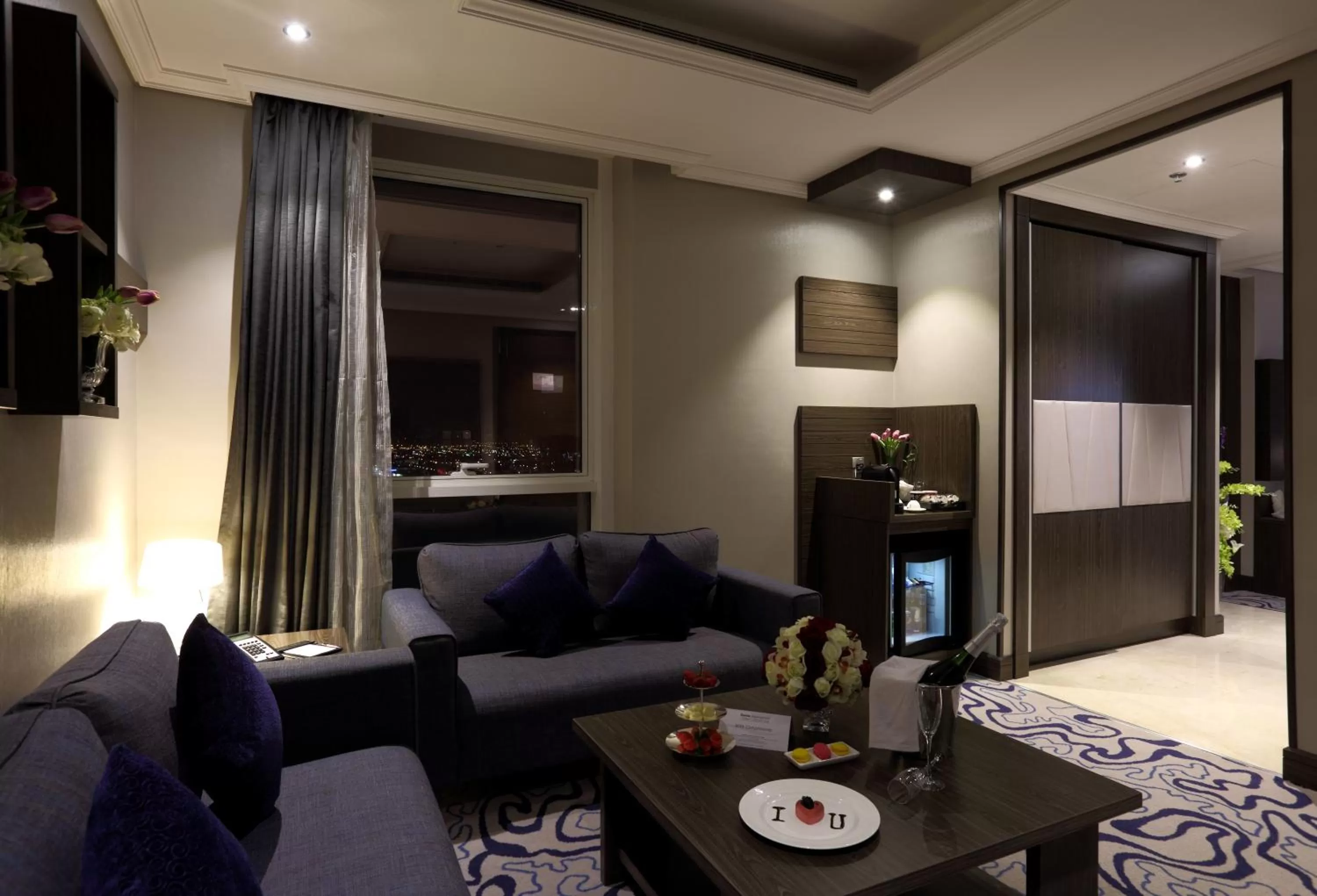 TV and multimedia, Bed in Swiss Flora Royal Hotel Riyadh