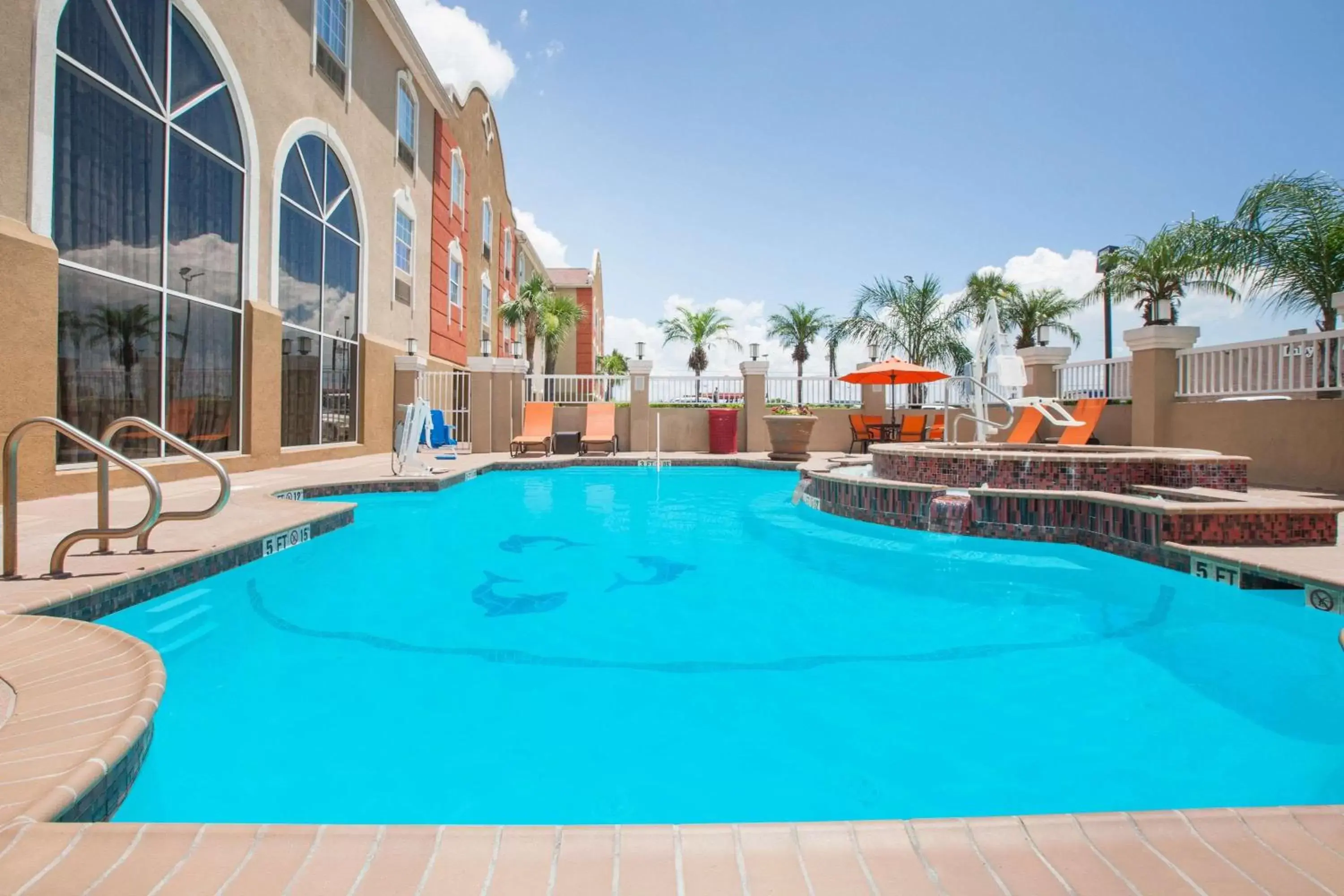 On site, Swimming Pool in Hawthorn Suites by Wyndham Corpus Christi