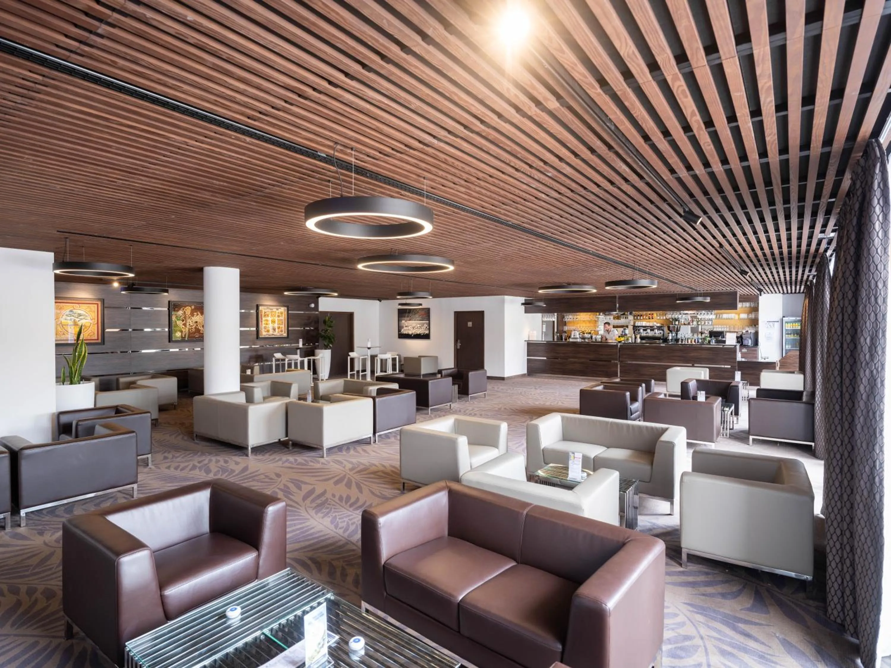 Lounge or bar in Westotel Pornic Côte de Jade